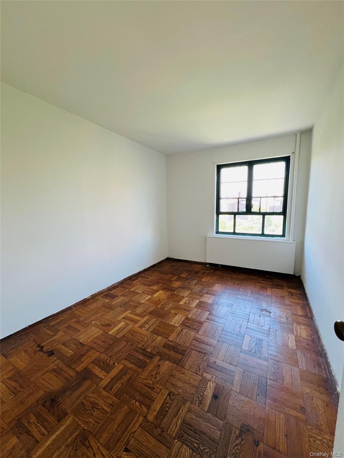 44 Metropolitan Oval 7c Property Photo 5