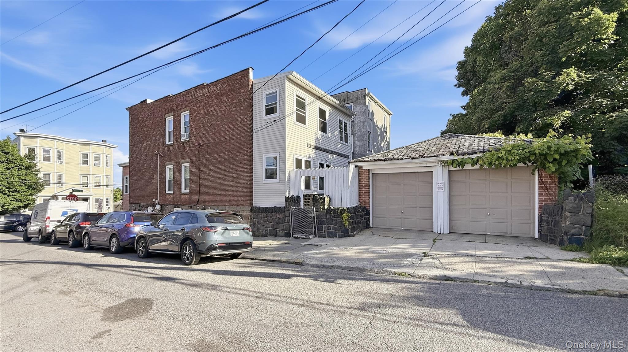 167 Voss Avenue Property Photo 23