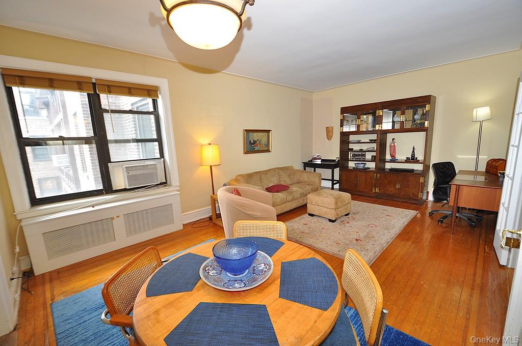 143 Garth Road 5j Property Photo 8