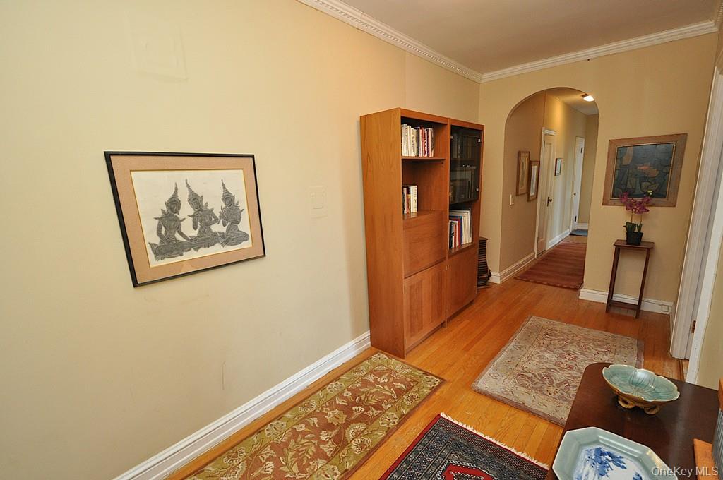143 Garth Road 5j Property Photo 24