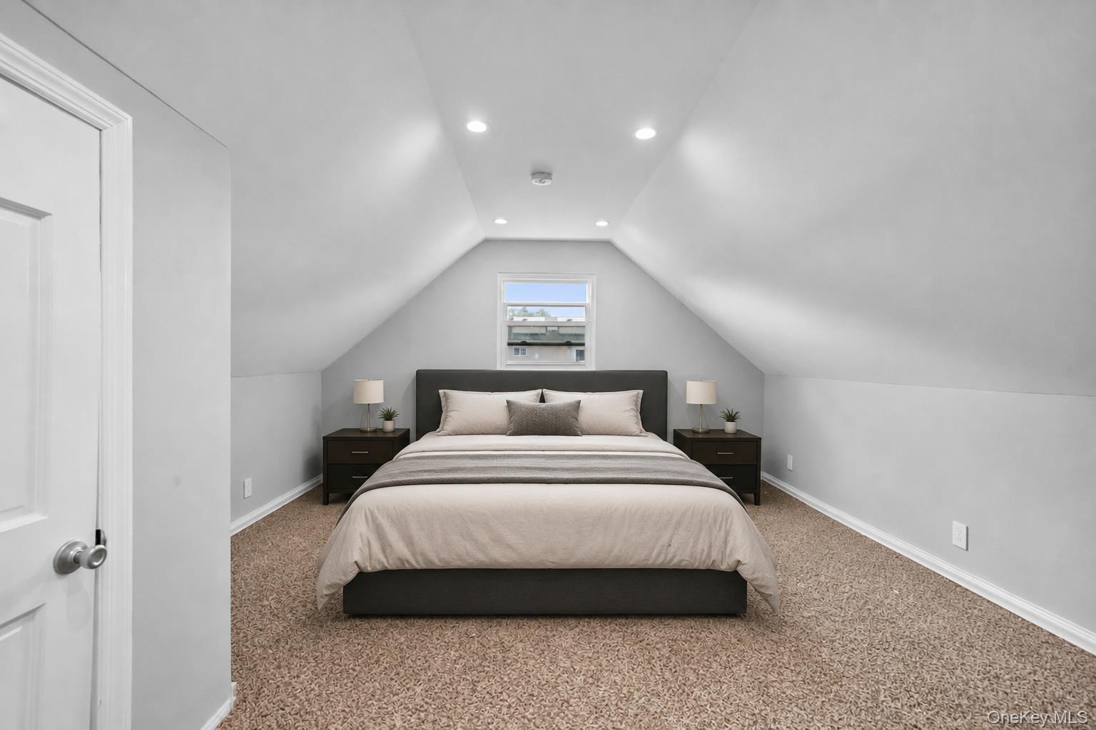 389 33rd Street Property Photo 10