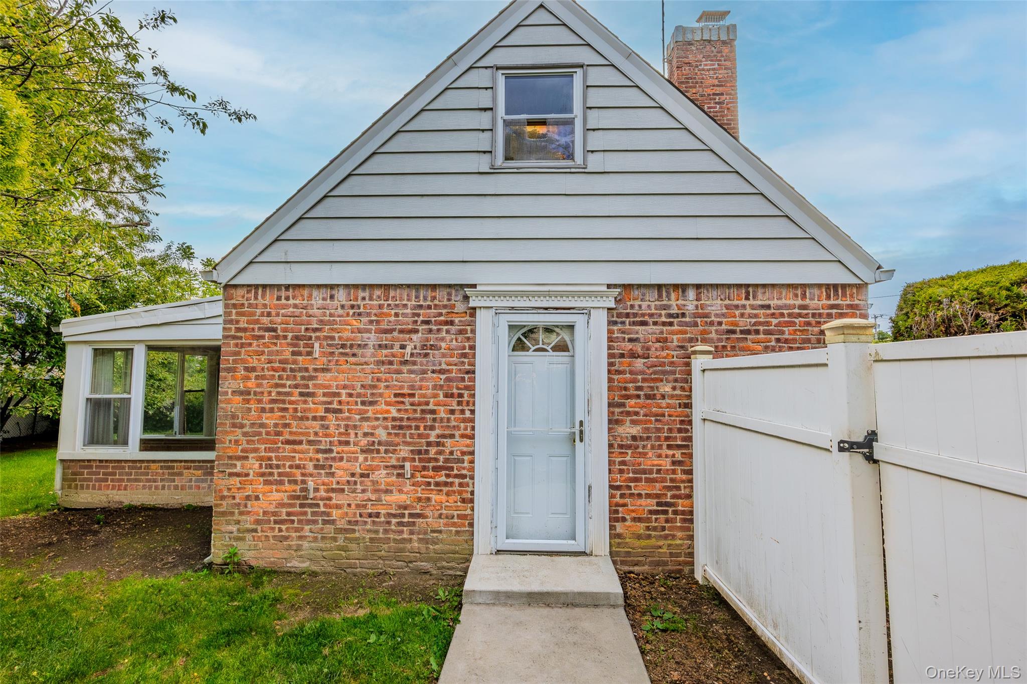 674 Henry Street Property Photo 41