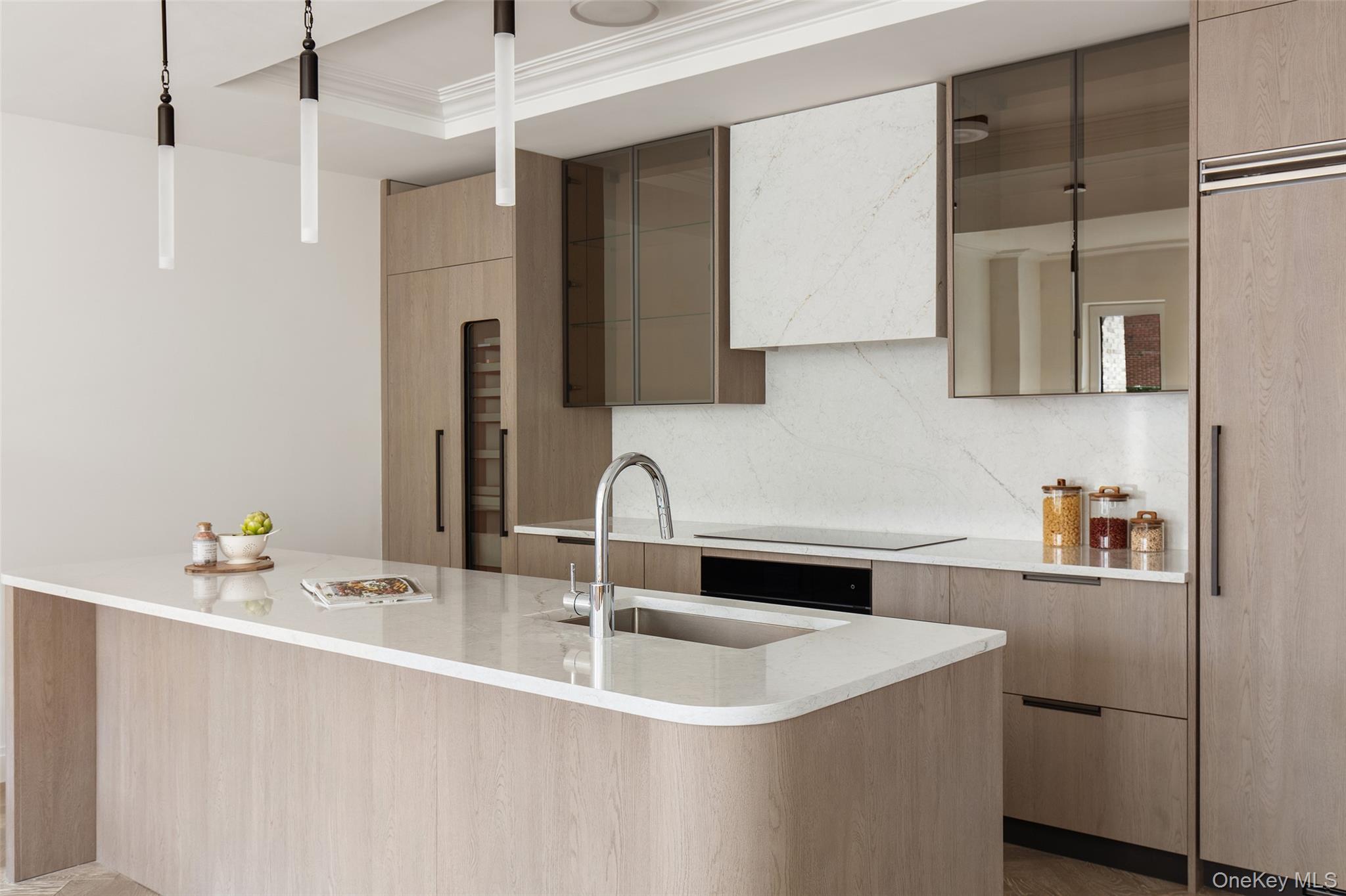 78-29 Austin Street TH5 Property Photo 1