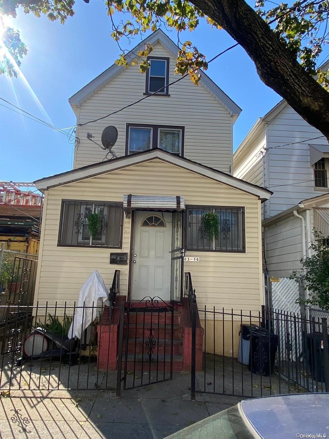 103-16 89th Street Property Photo 2