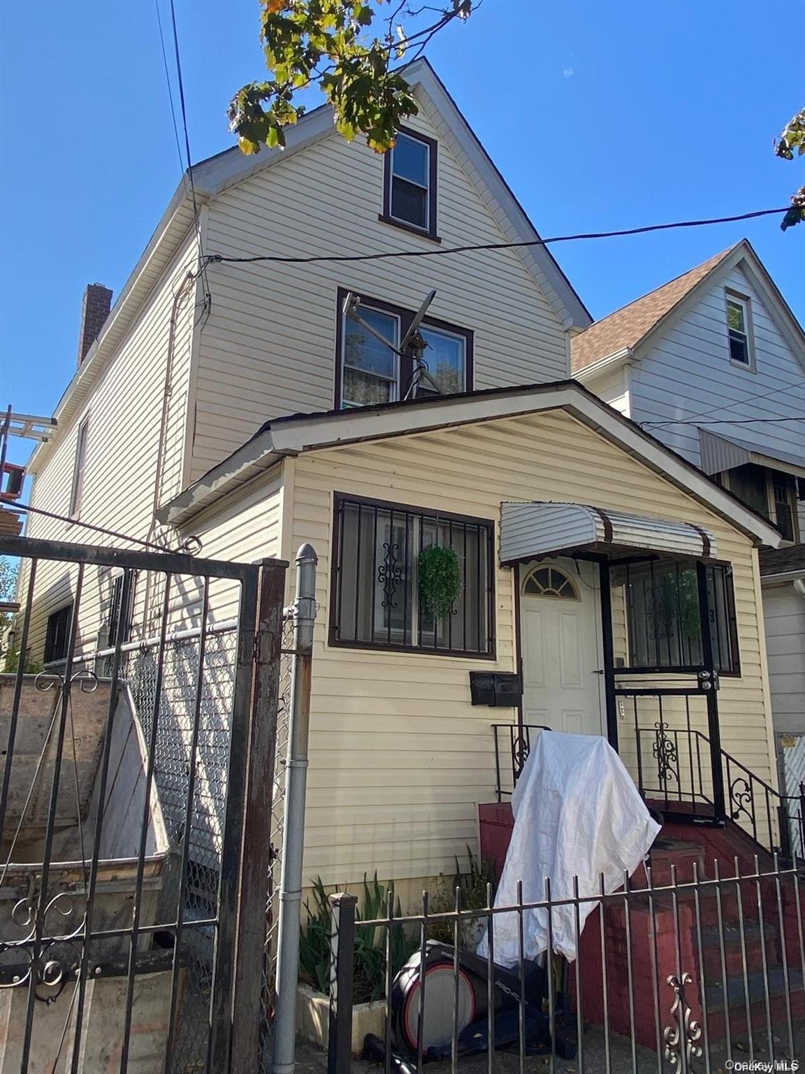 103-16 89th Street Property Photo 4