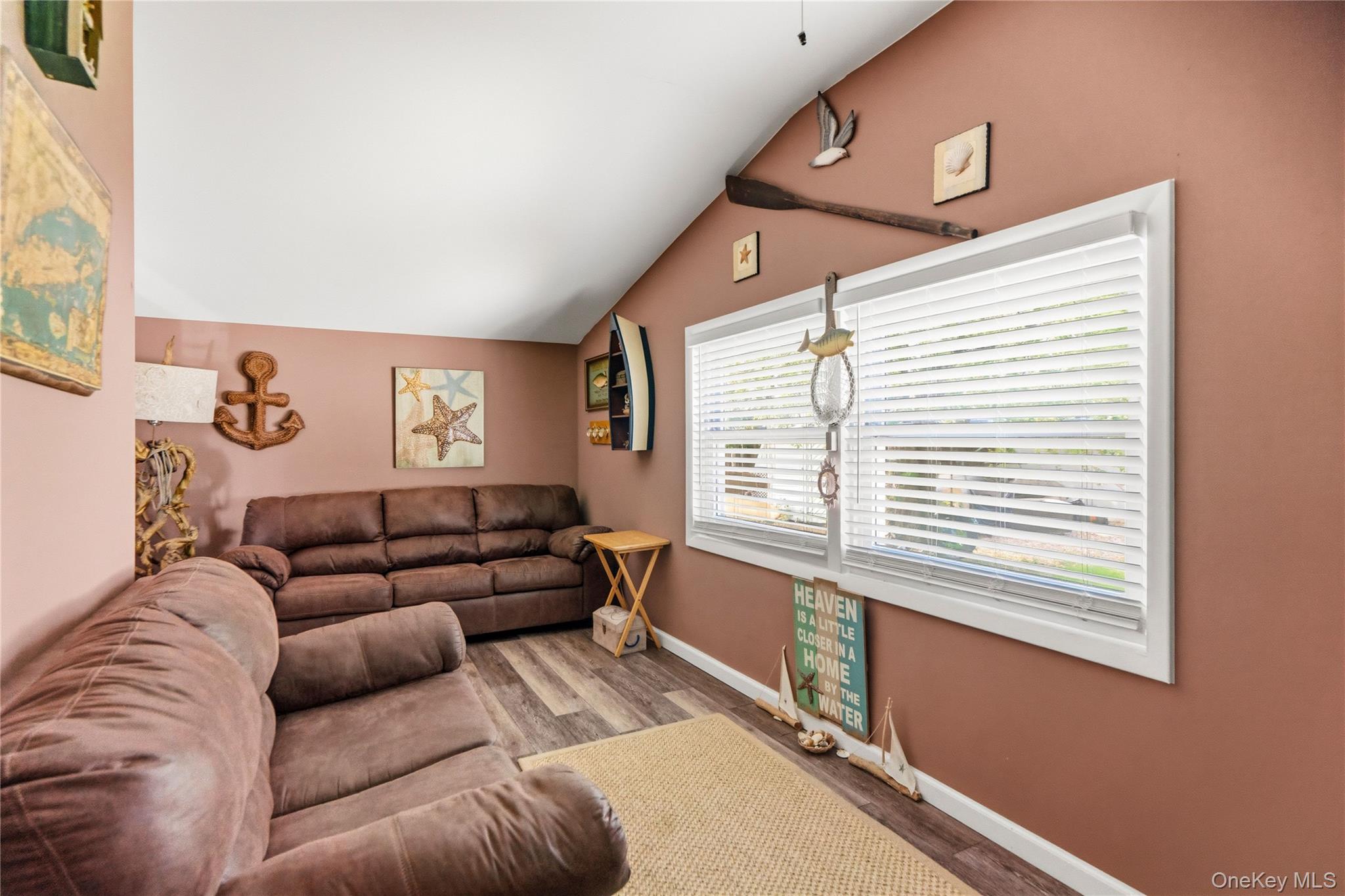 43 Woods Lane Property Photo 19
