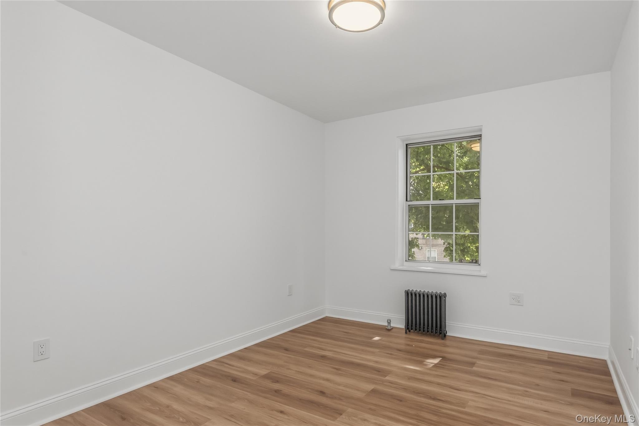 51-34 30 Avenue 2-j Property Photo 14