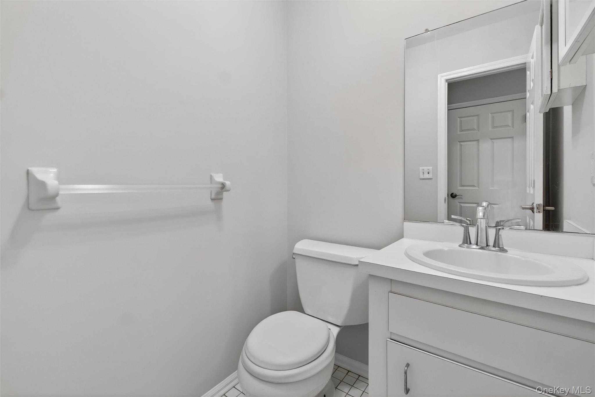 6 Old Lake Road Property Photo 12