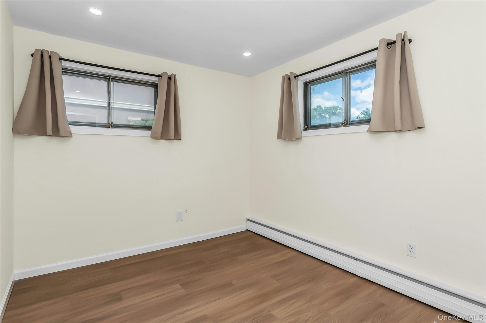 323 Richard Street Property Photo 10