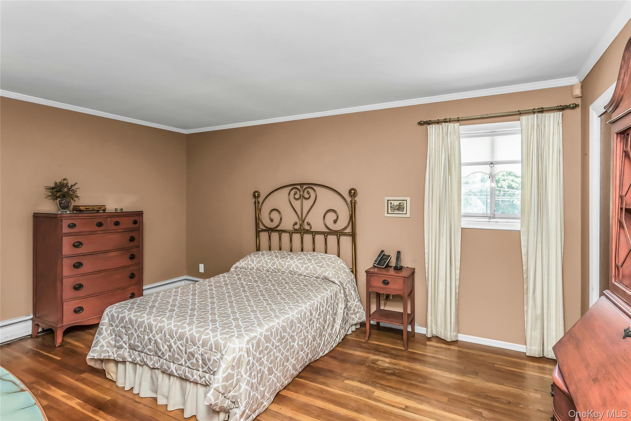 323 Richard Street Property Photo 12