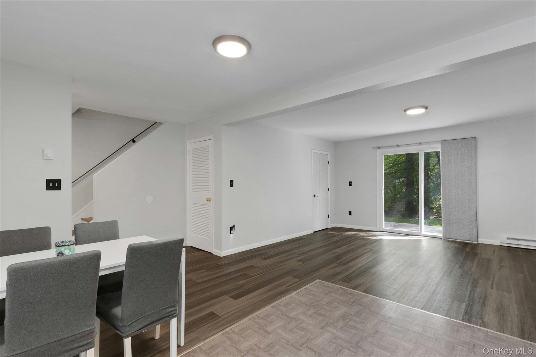 34 Elizabeth Way Property Photo 12