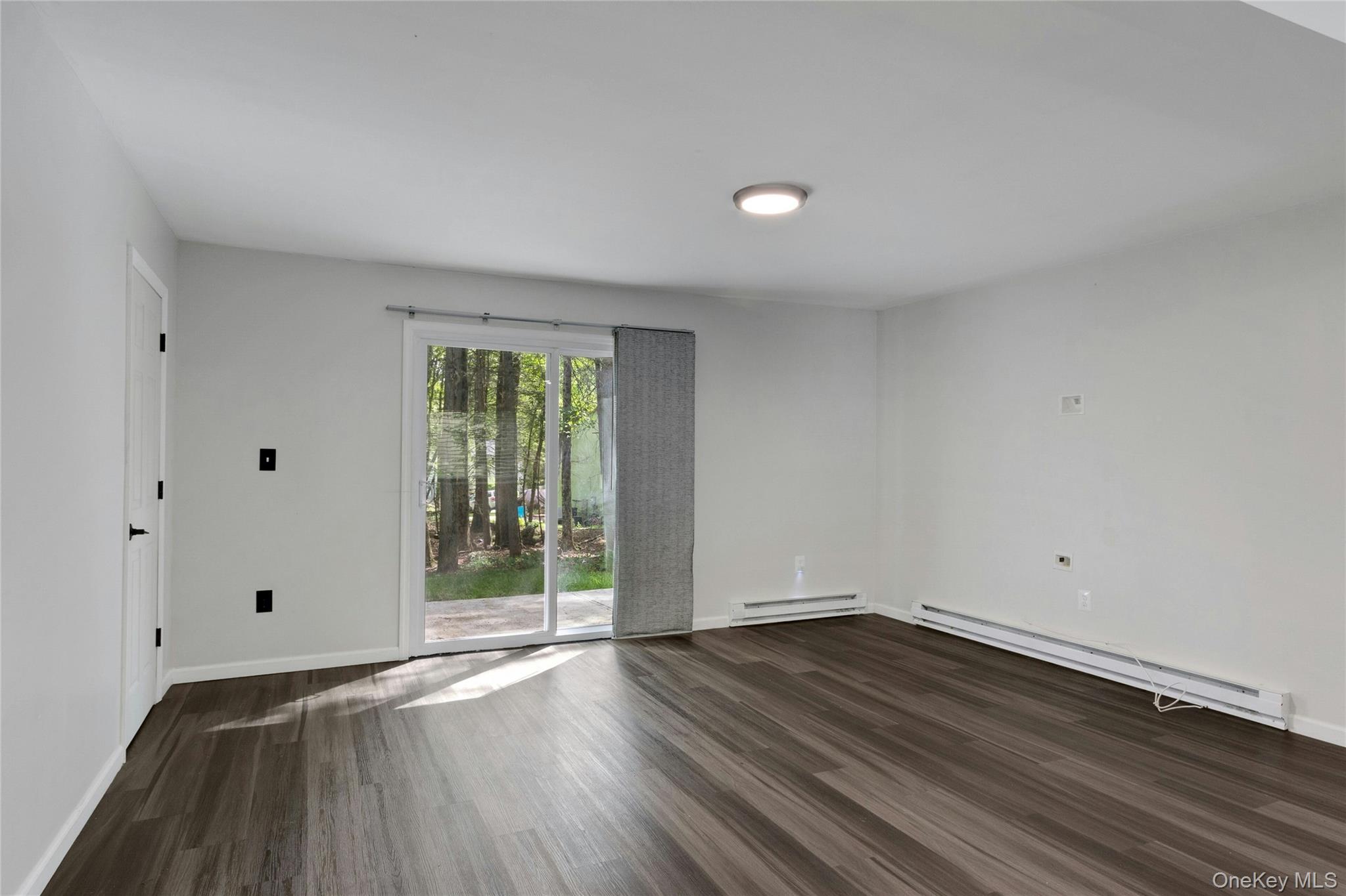34 Elizabeth Way Property Photo 14