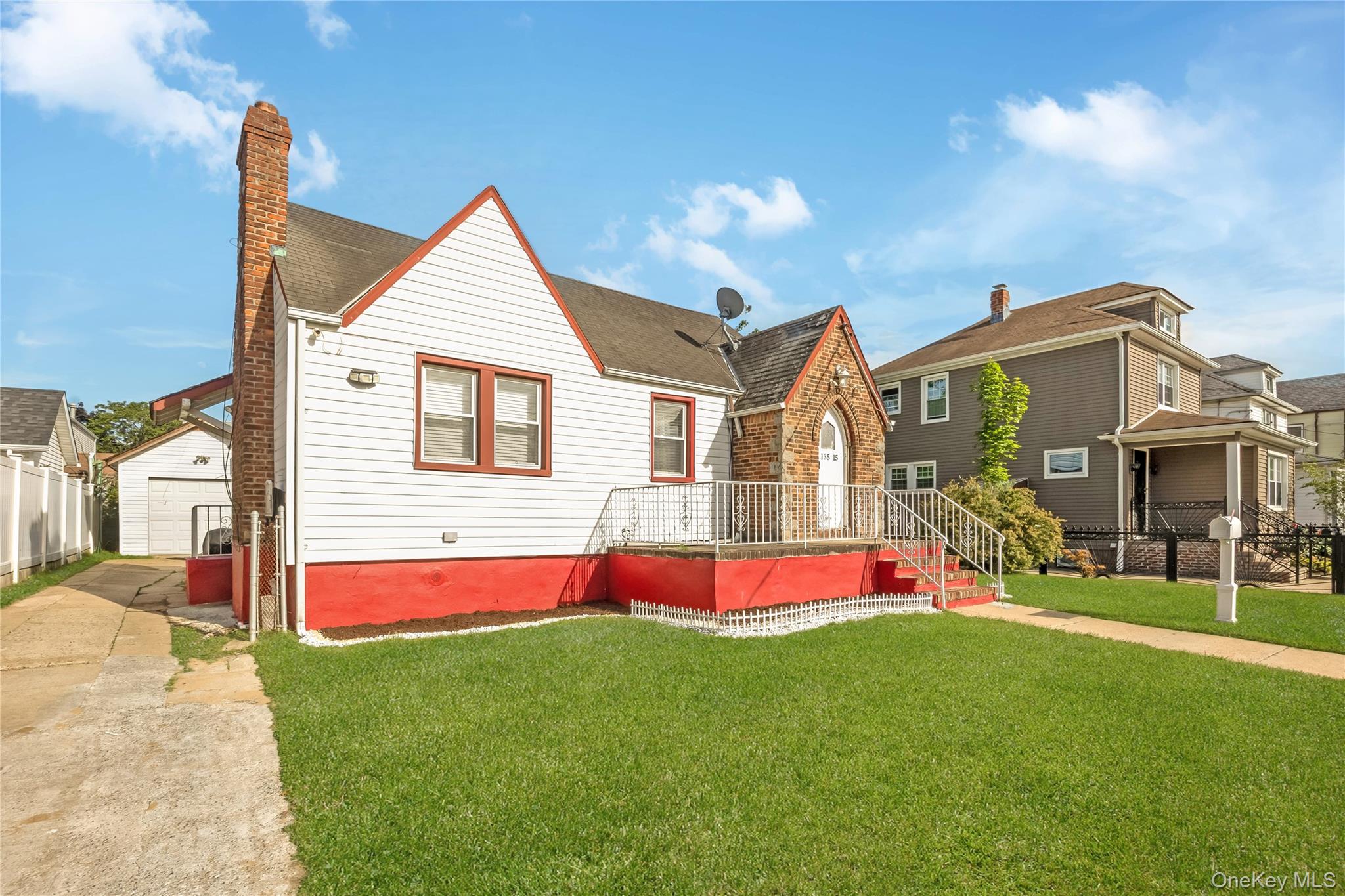 135-15 244th Street Property Photo 2