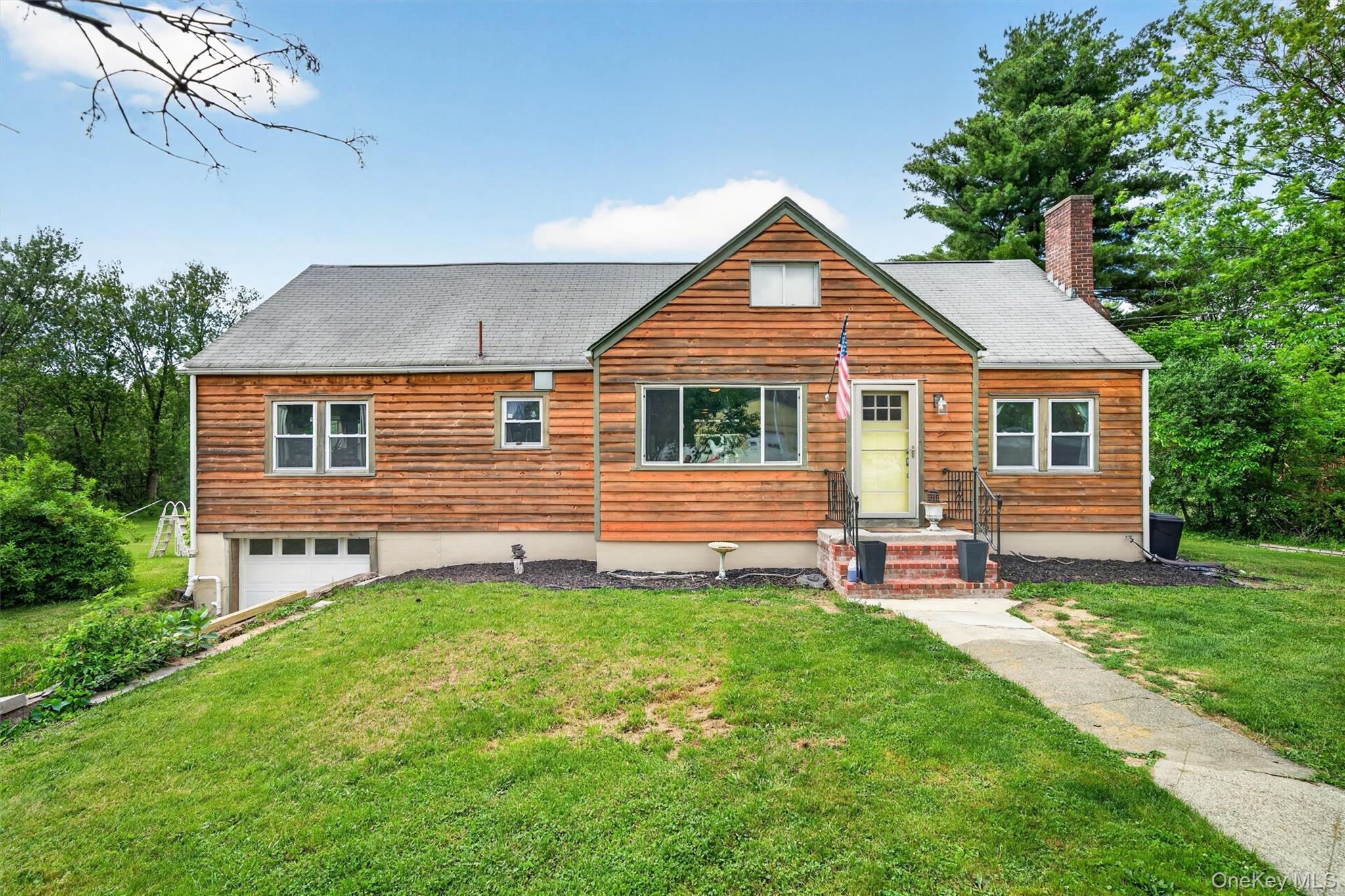 18 Mohin Park Property Photo 1