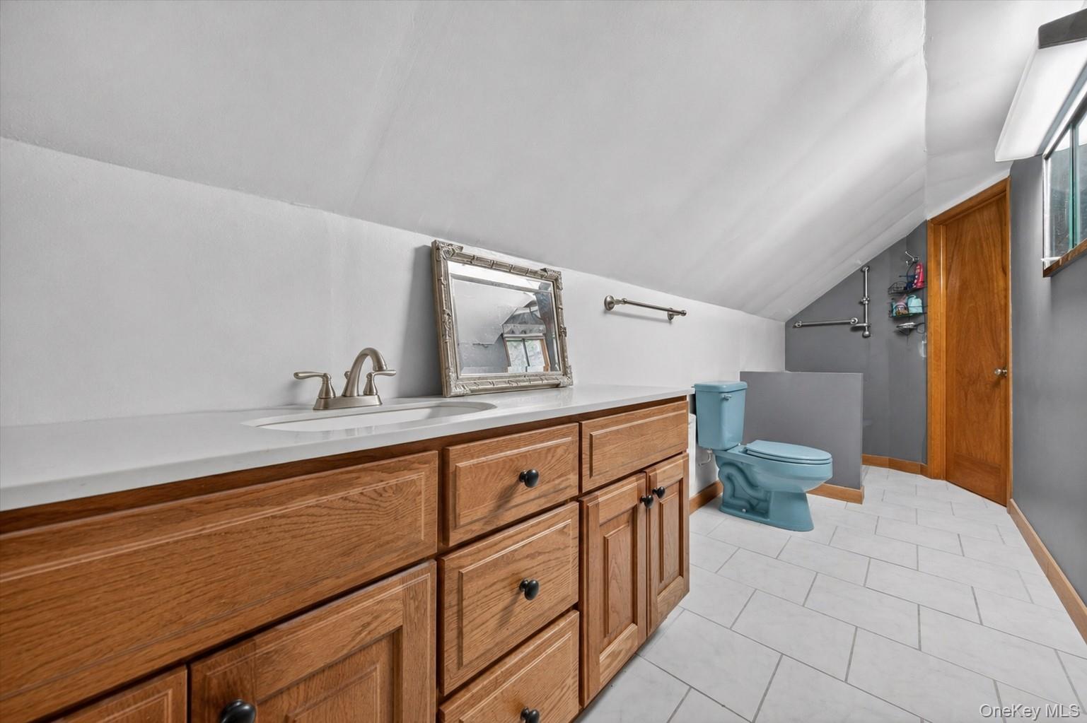 18 Mohin Park Property Photo 12