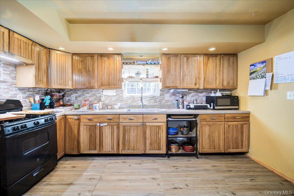 80 Jones Road Property Photo 11