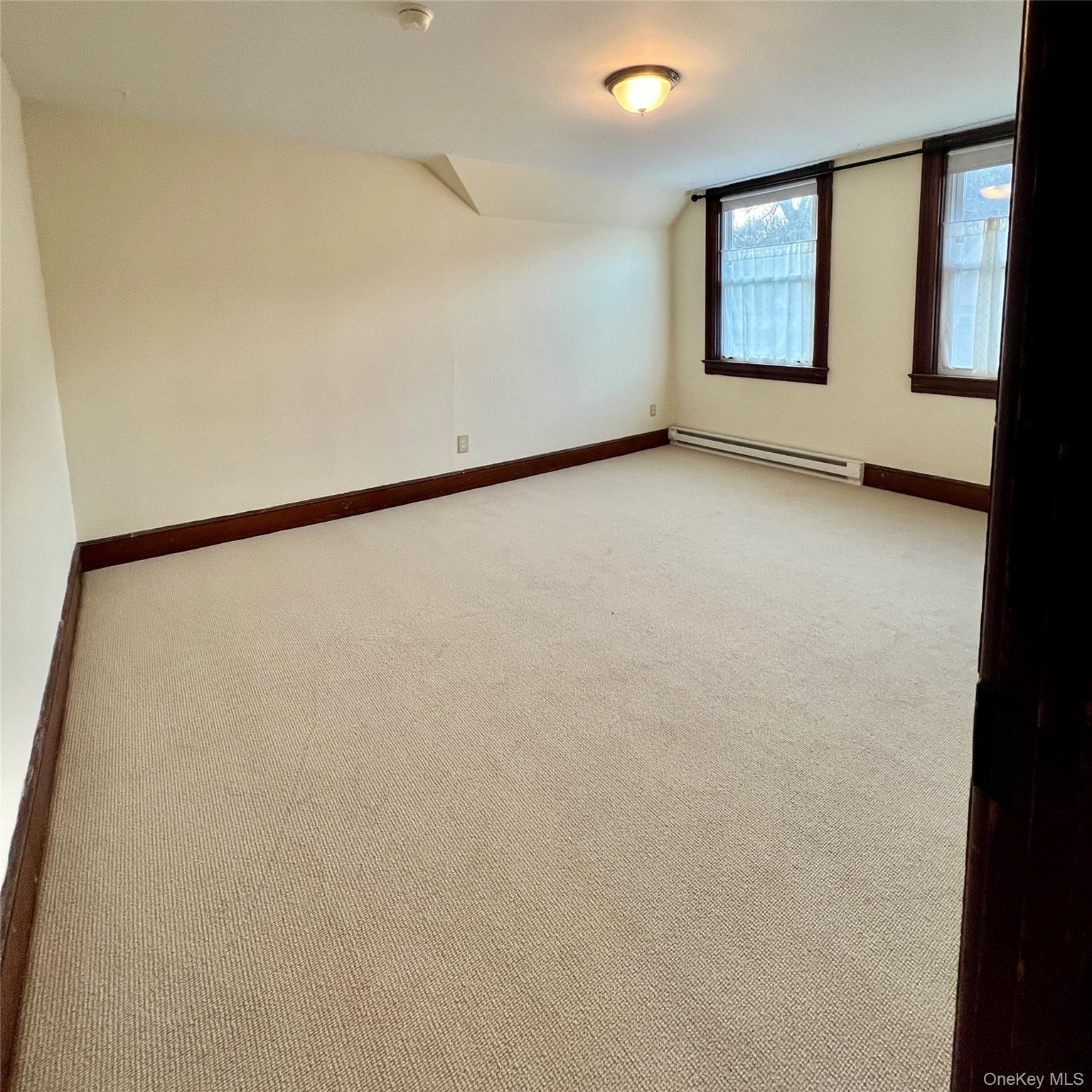 32 Parkway 3a Property Photo 11