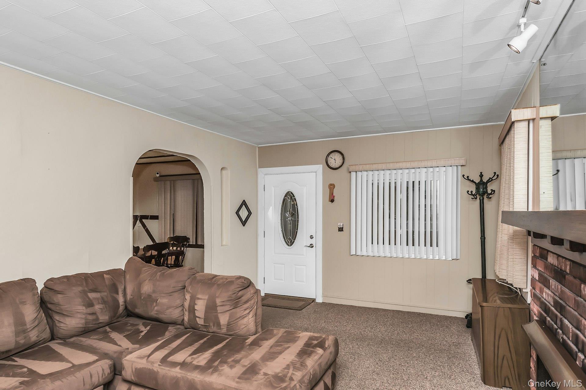 140 Rockaway Parkway Property Photo 6
