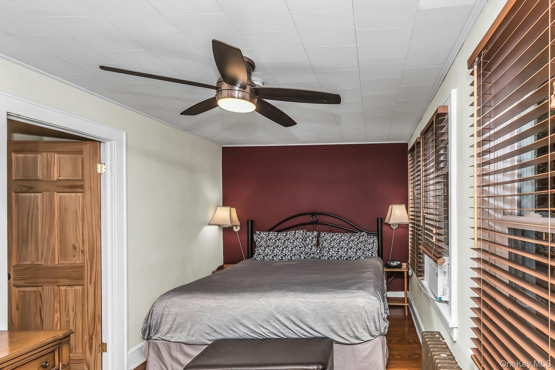 140 Rockaway Parkway Property Photo 17