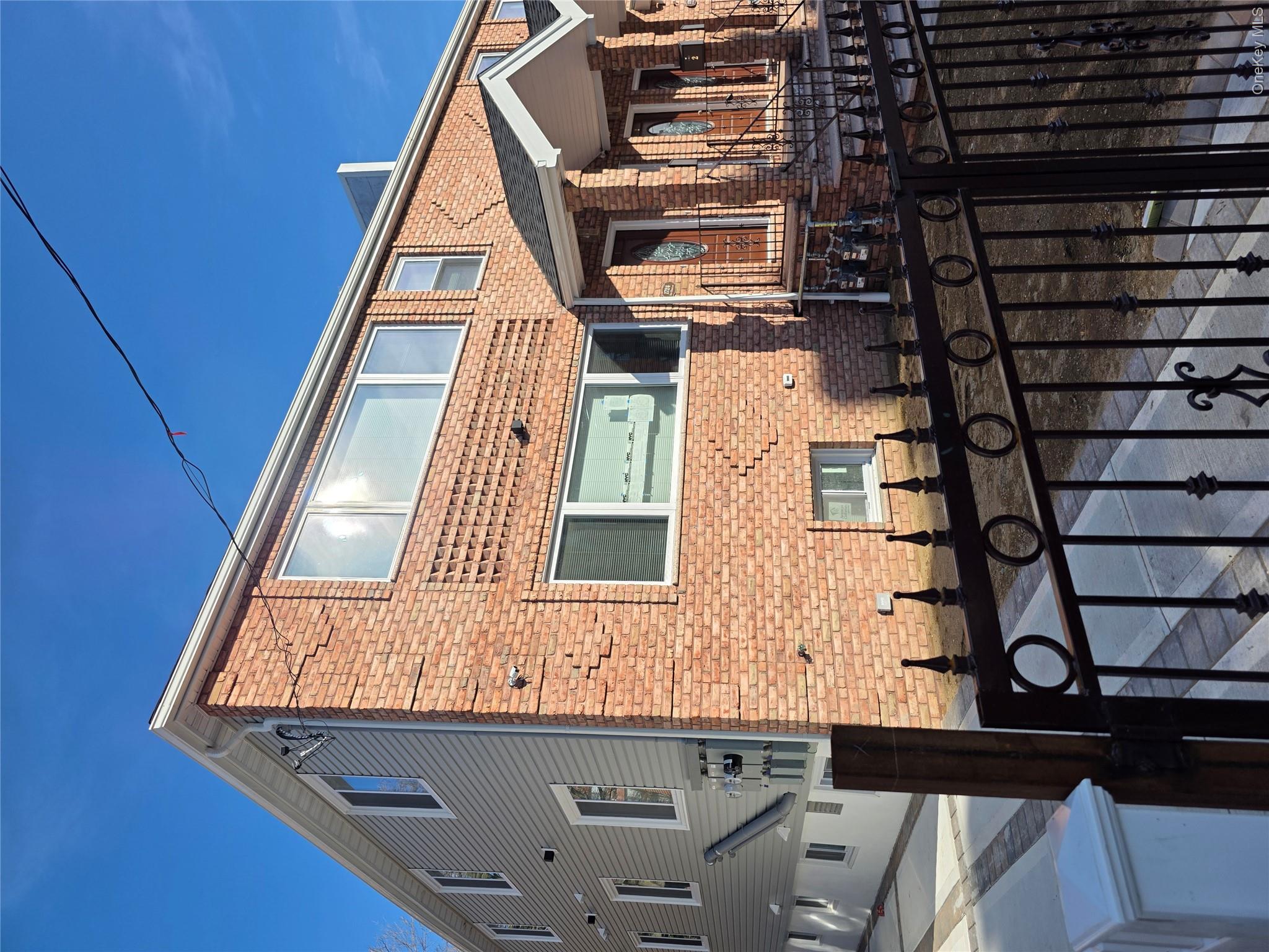 1724 New Haven Avenue Property Photo 2