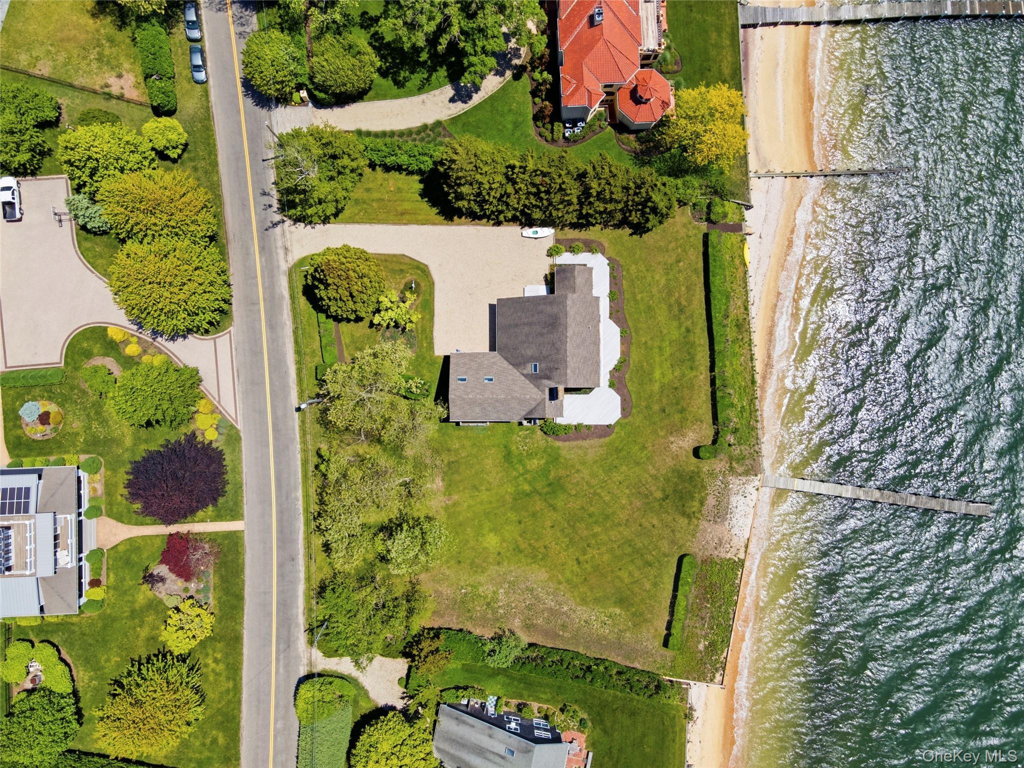 90 Peconic Avenue Property Photo 2