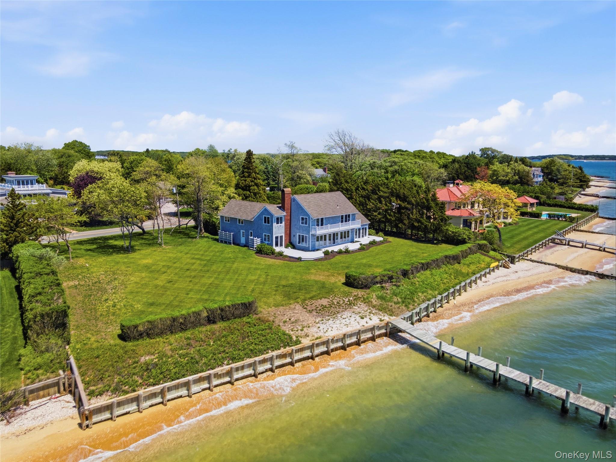 90 Peconic Avenue Property Photo 4