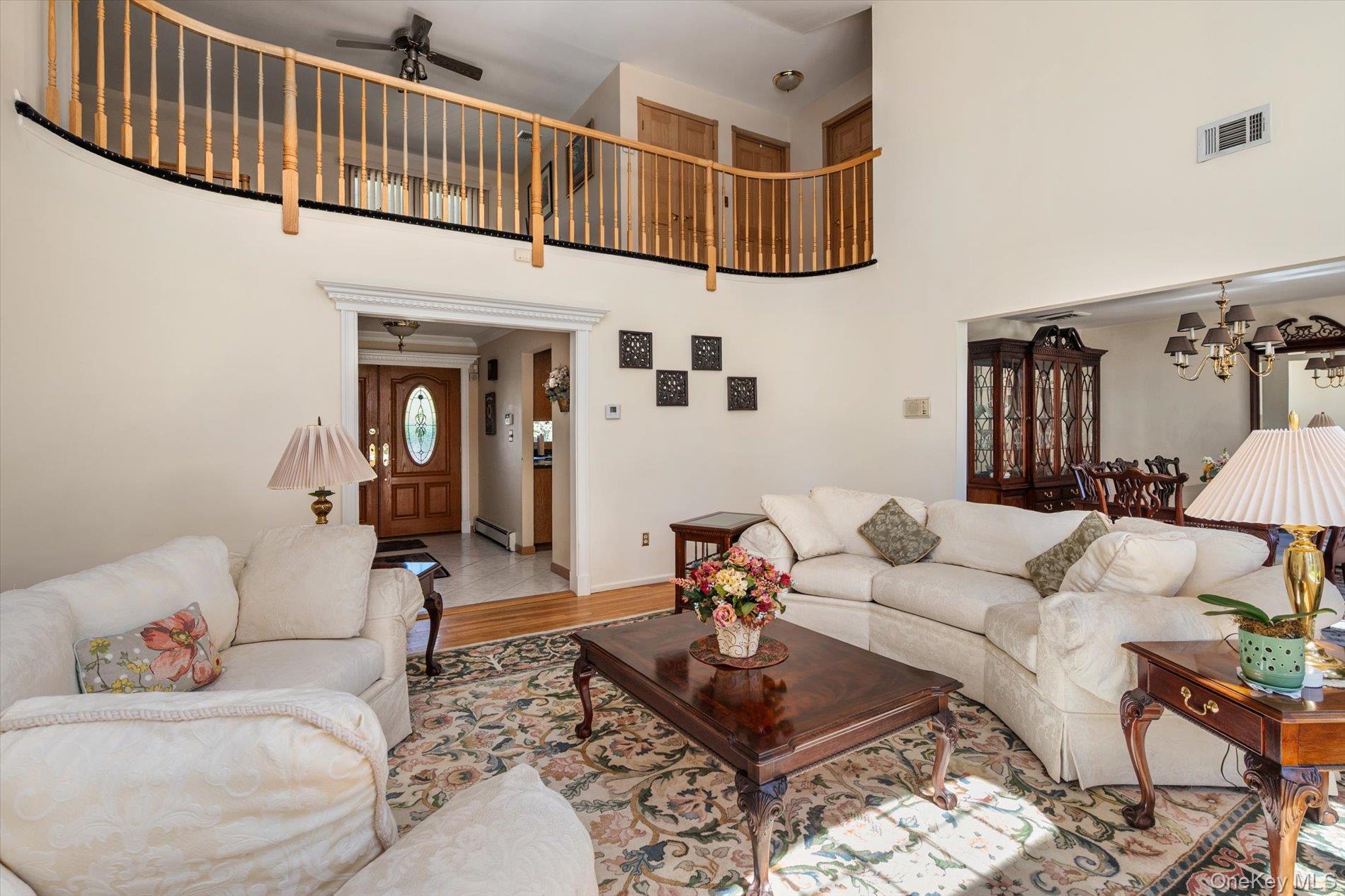 26 Quaker Lane Property Photo 8