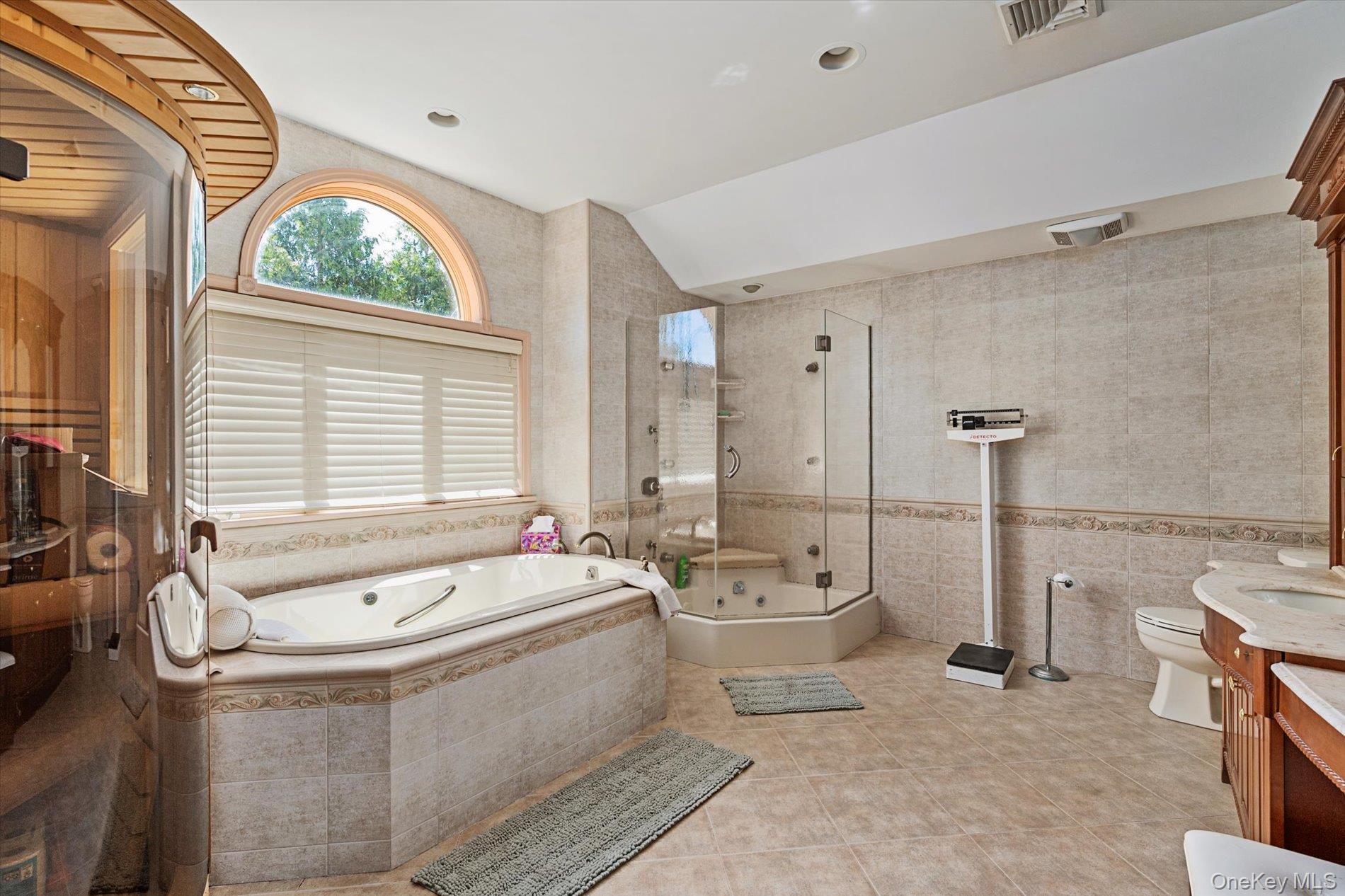 26 Quaker Lane Property Photo 24