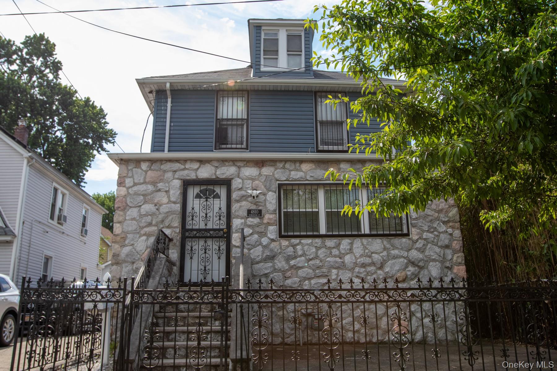 4810 Robertson Street Property Photo 2