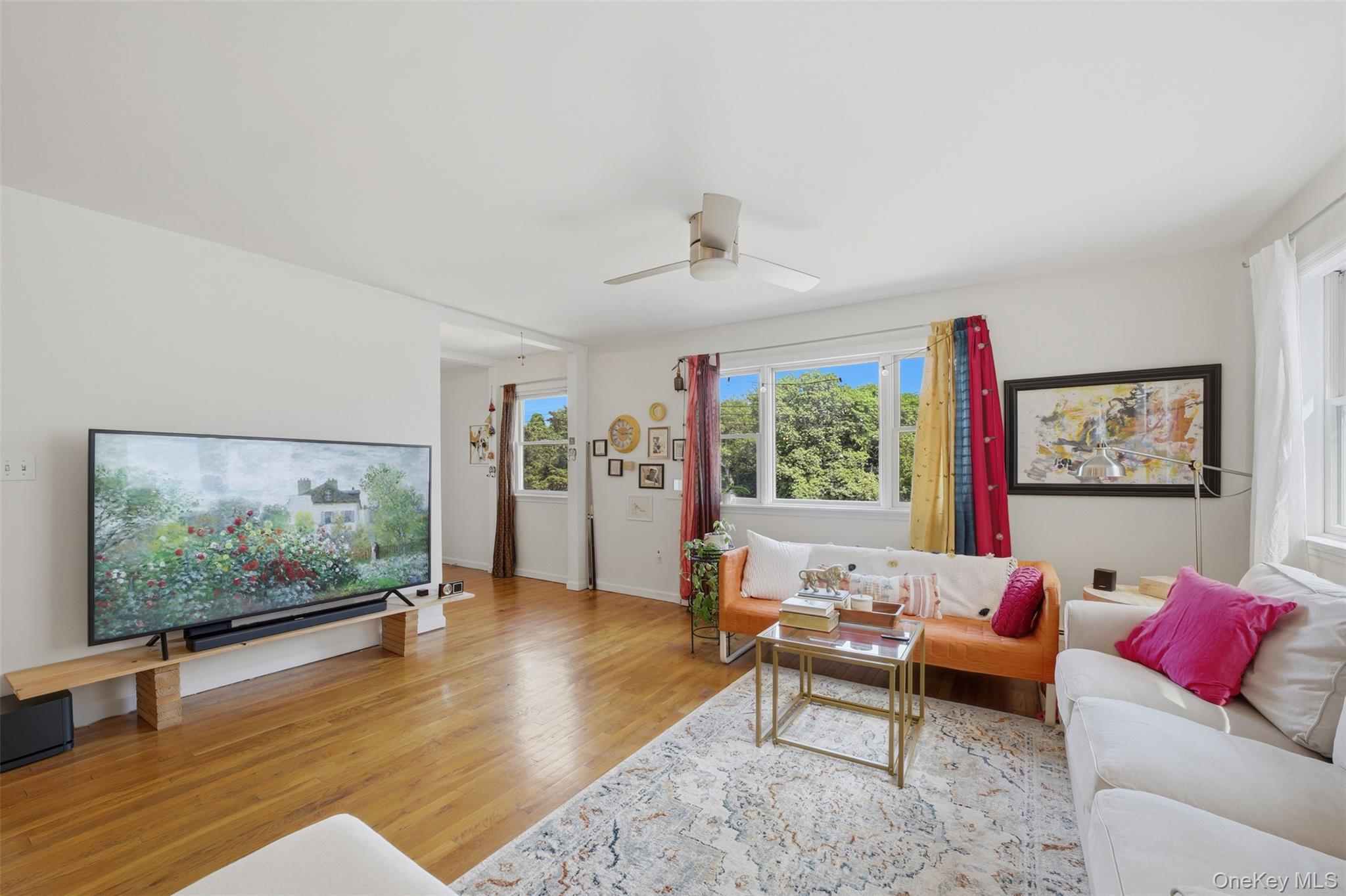 235 Bronx River Road Property Photo 4
