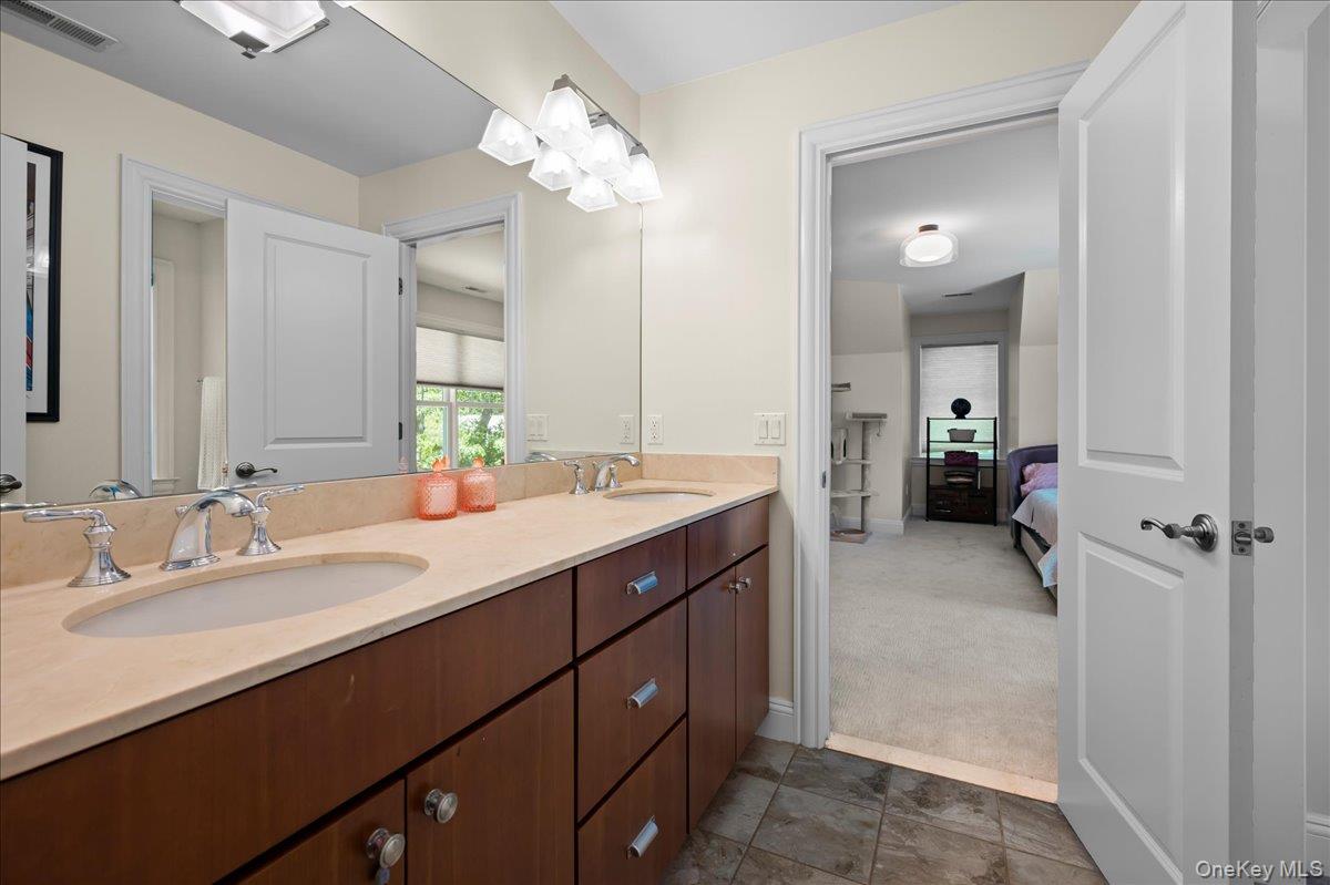 17 Riverton Drive Property Photo 30