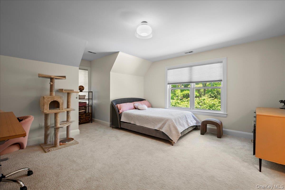 17 Riverton Drive Property Photo 33