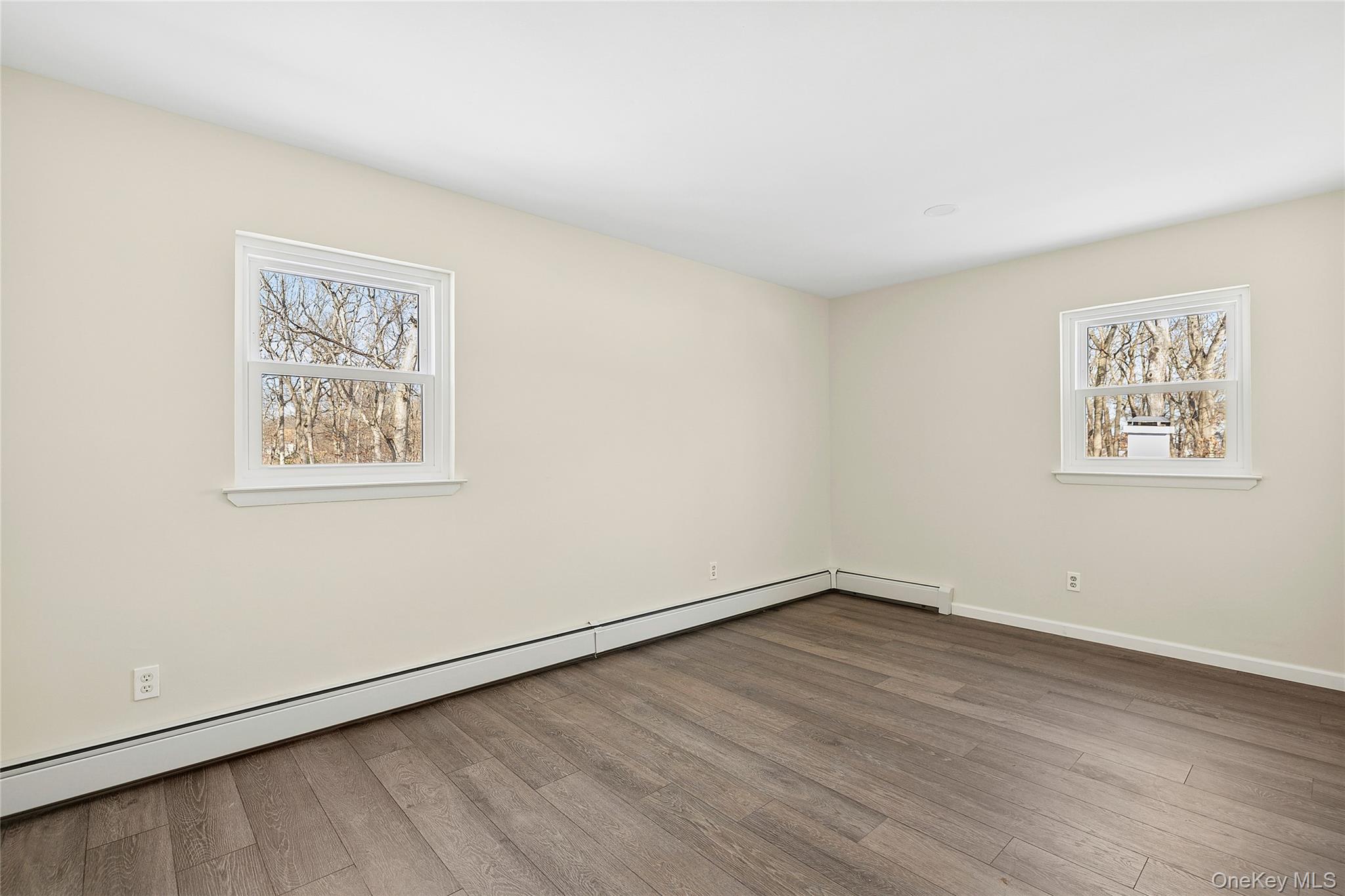 17 Montclair Street Property Photo 23