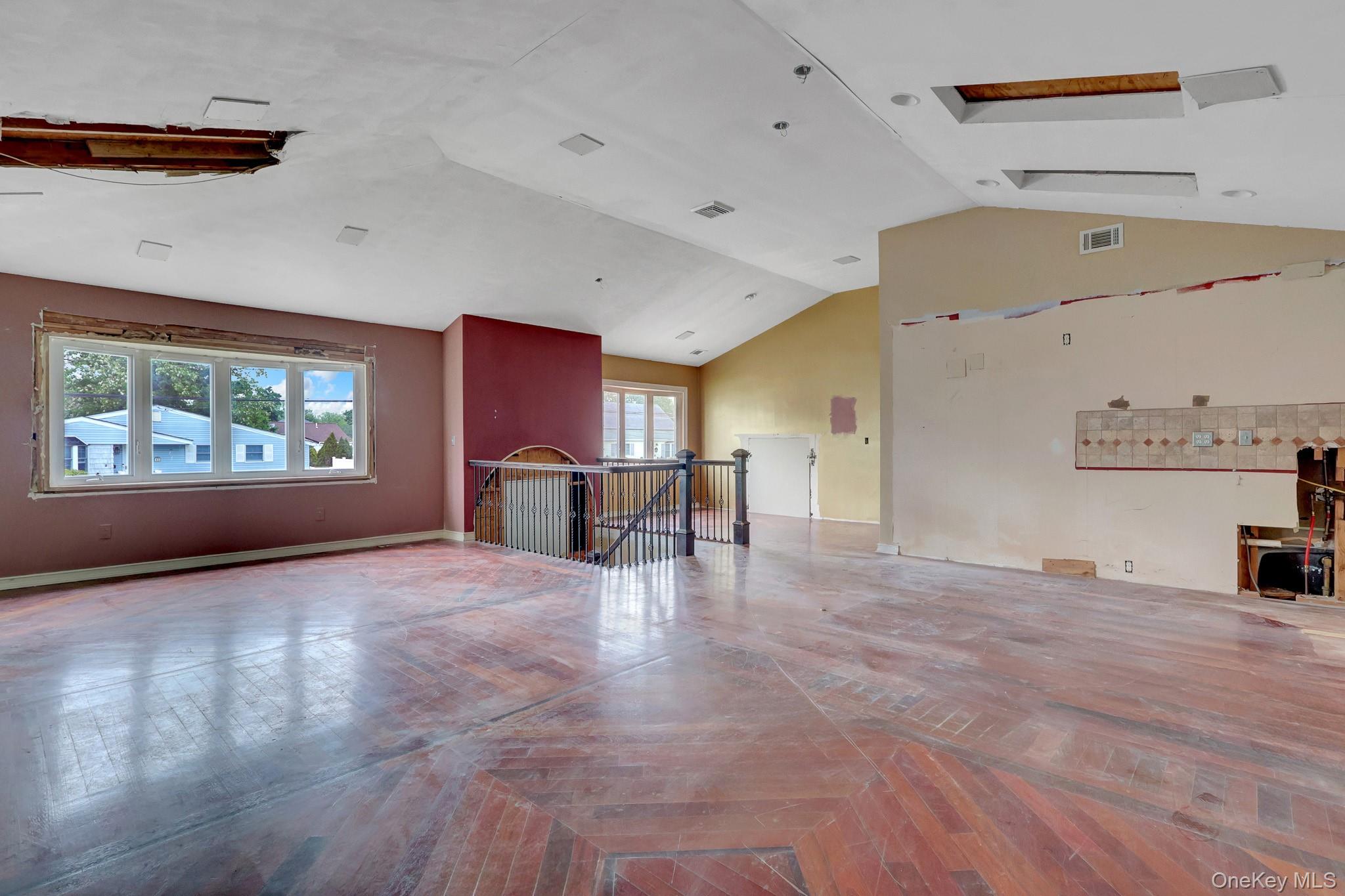 41 Fremont Street Property Photo 6