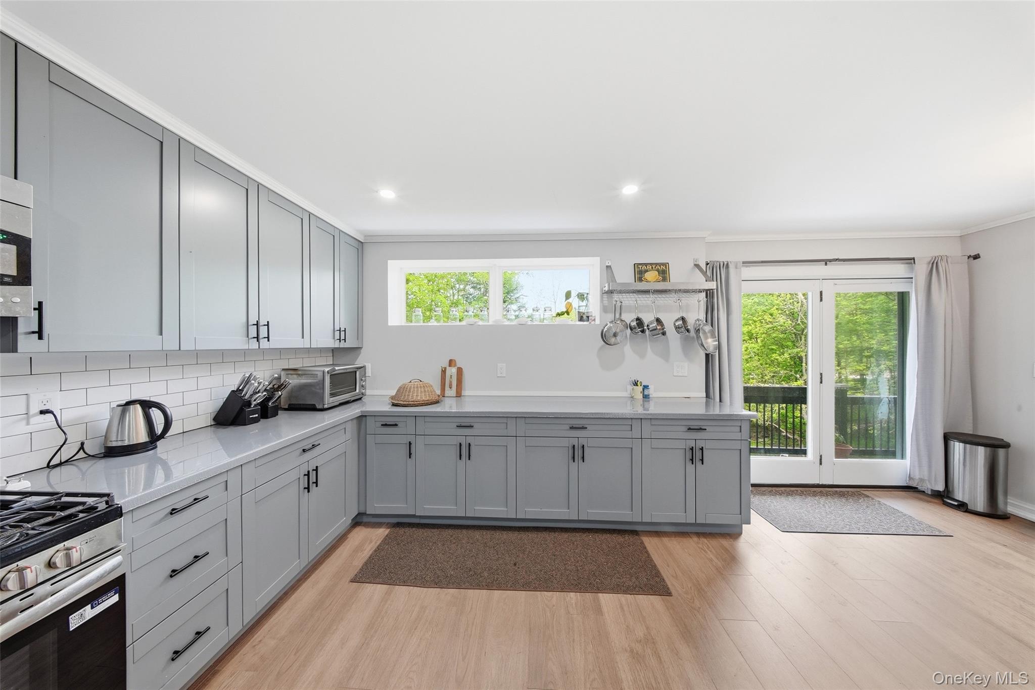 413 Pennsylvania Avenue Property Photo 10