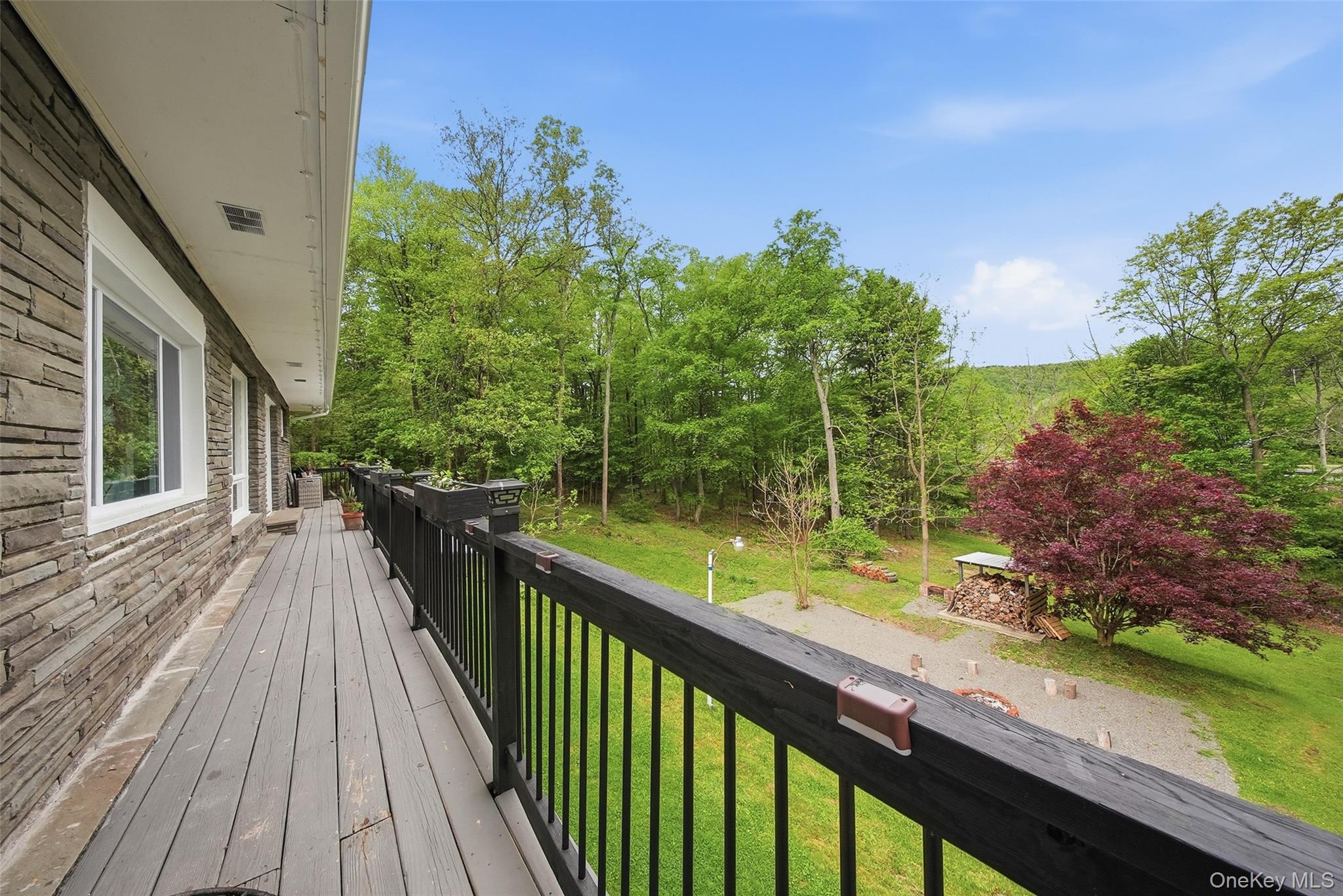 413 Pennsylvania Avenue Property Photo 17