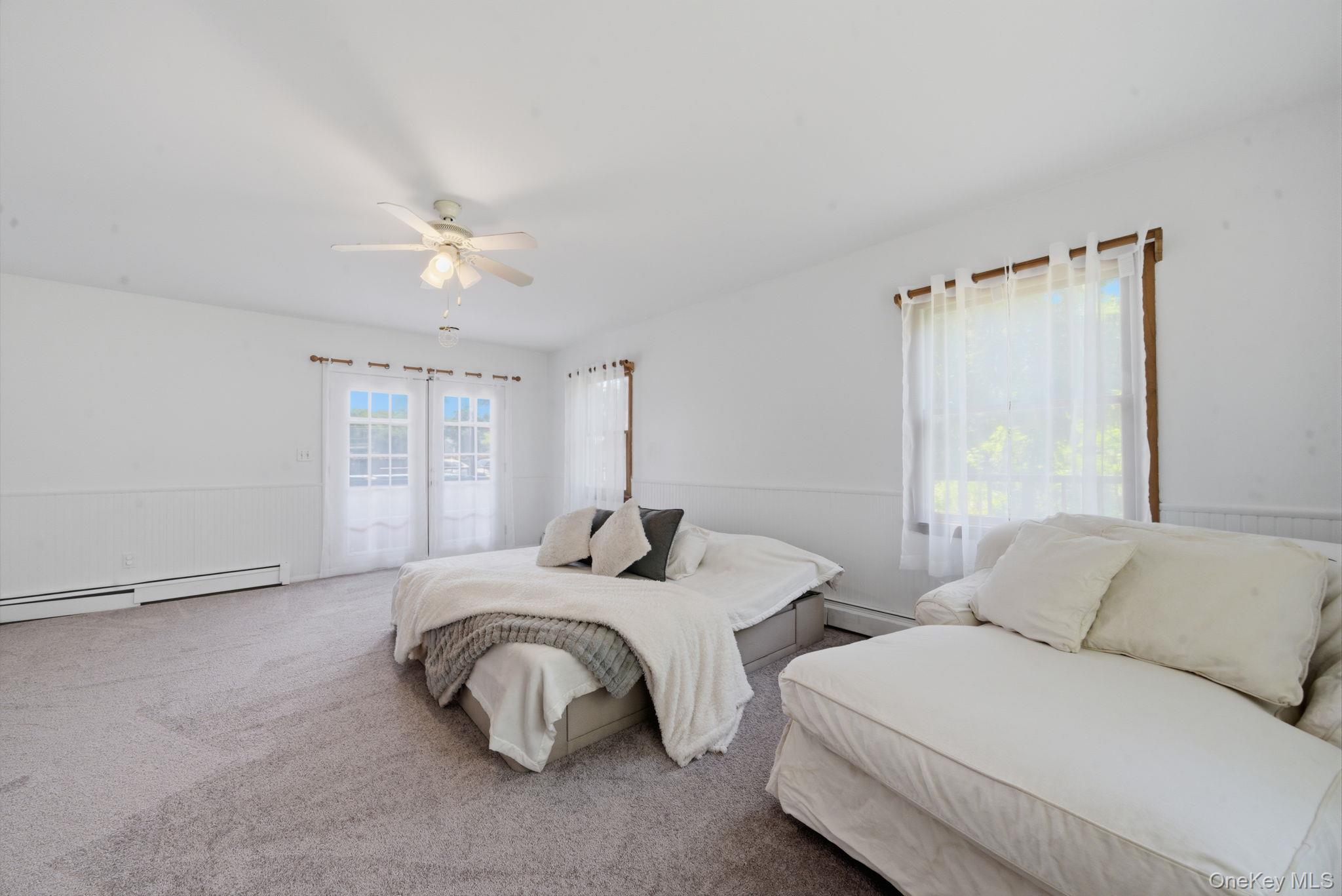 612 Blue Point Road Property Photo 15