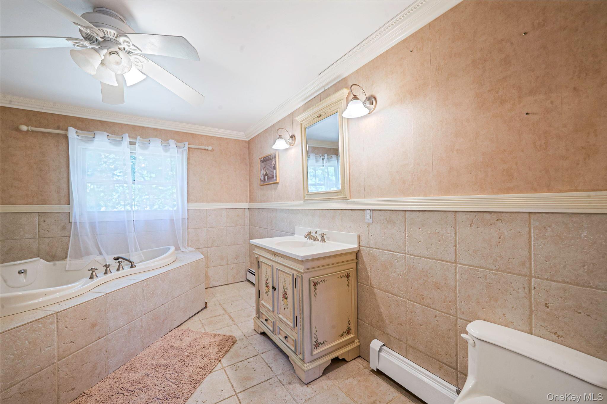 612 Blue Point Road Property Photo 16
