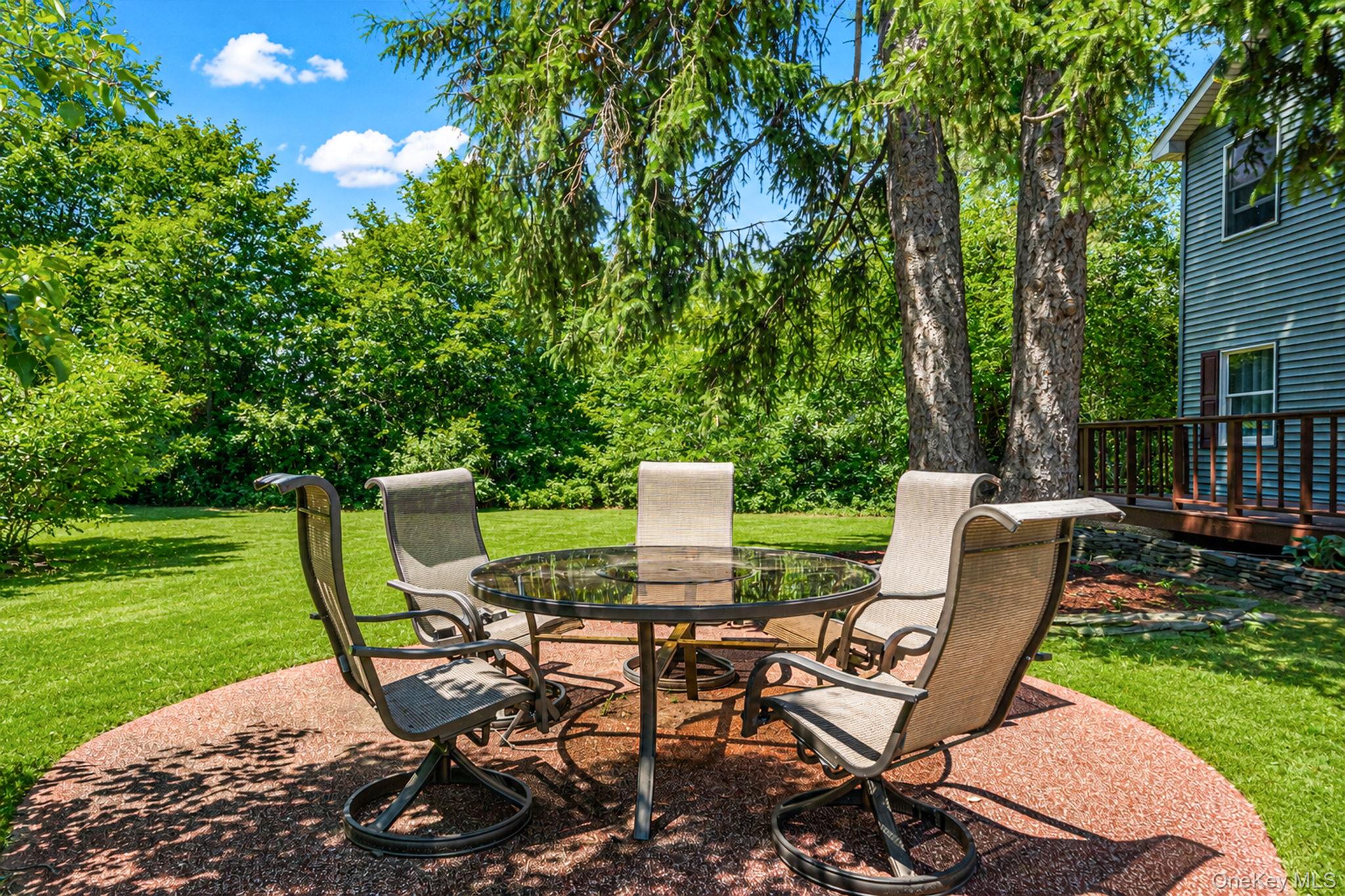 612 Blue Point Road Property Photo 40