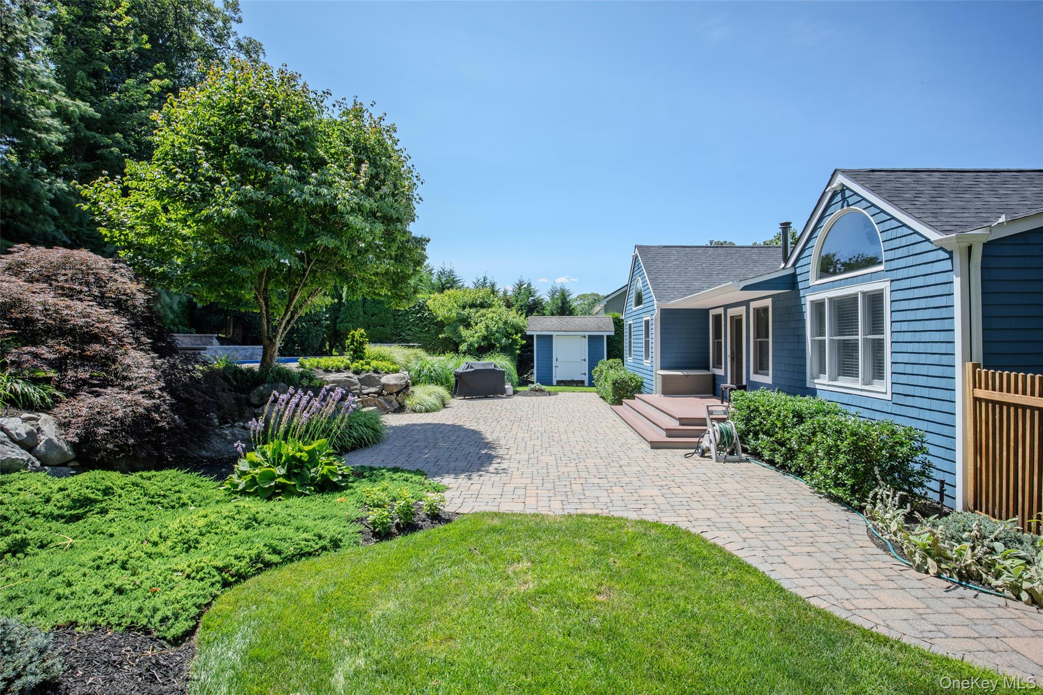 5 Soundview Drive Property Photo 5