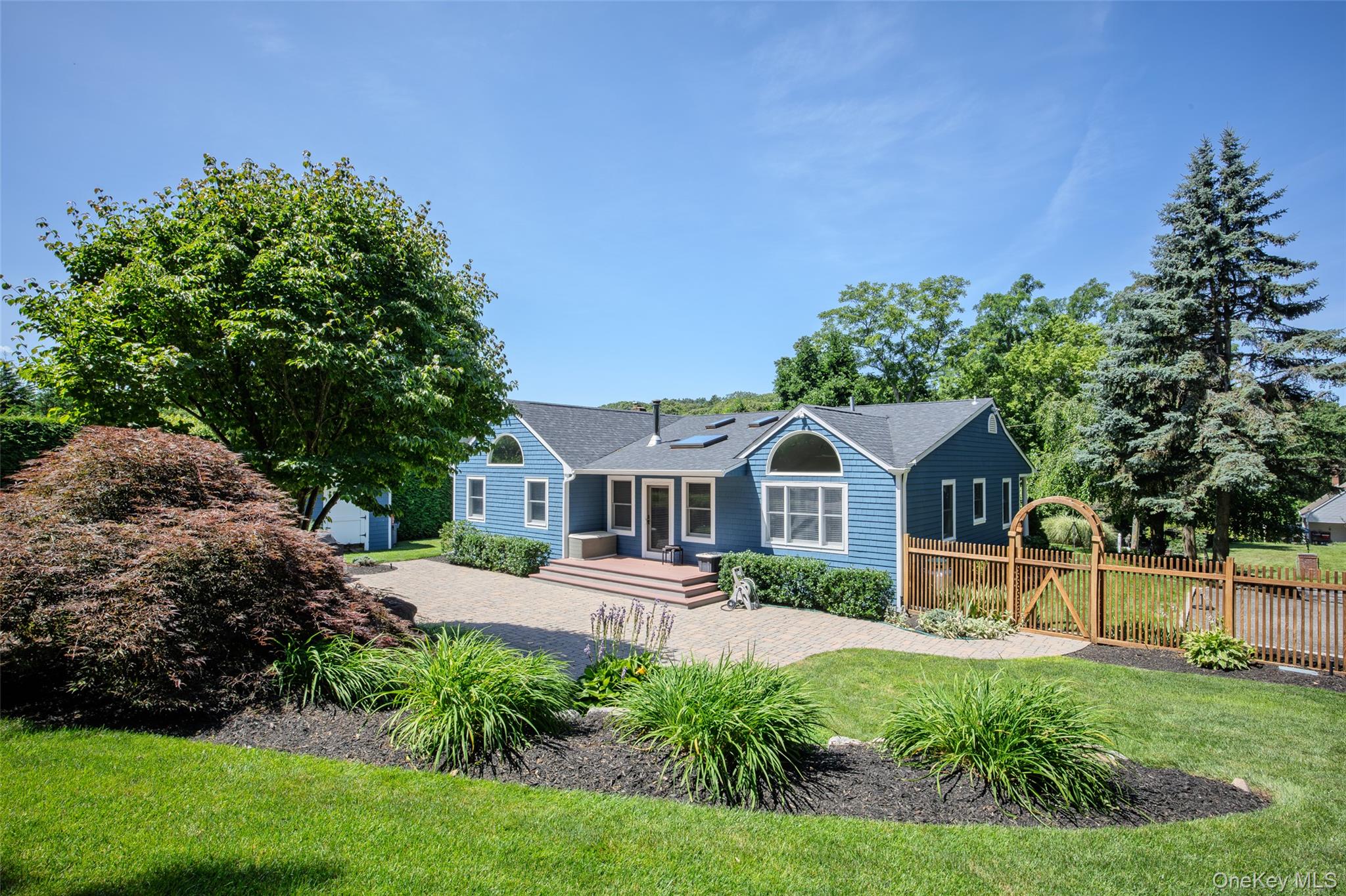 5 Soundview Drive Property Photo 6