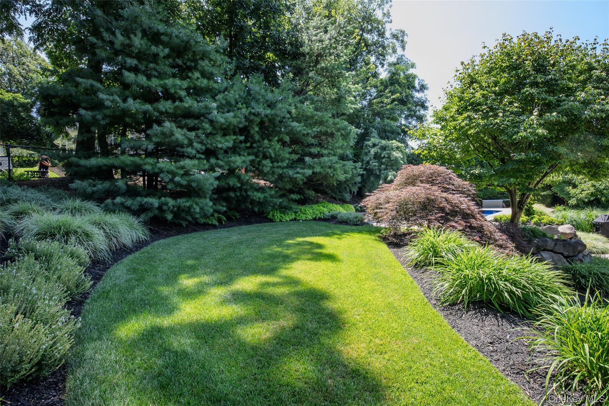5 Soundview Drive Property Photo 13
