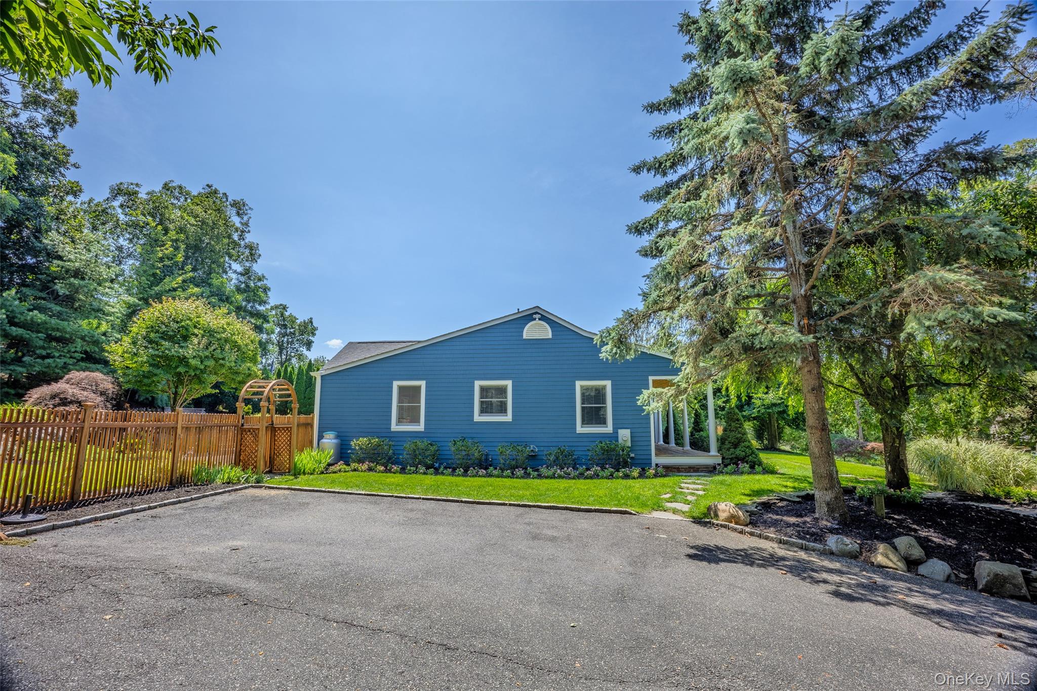5 Soundview Drive Property Photo 18