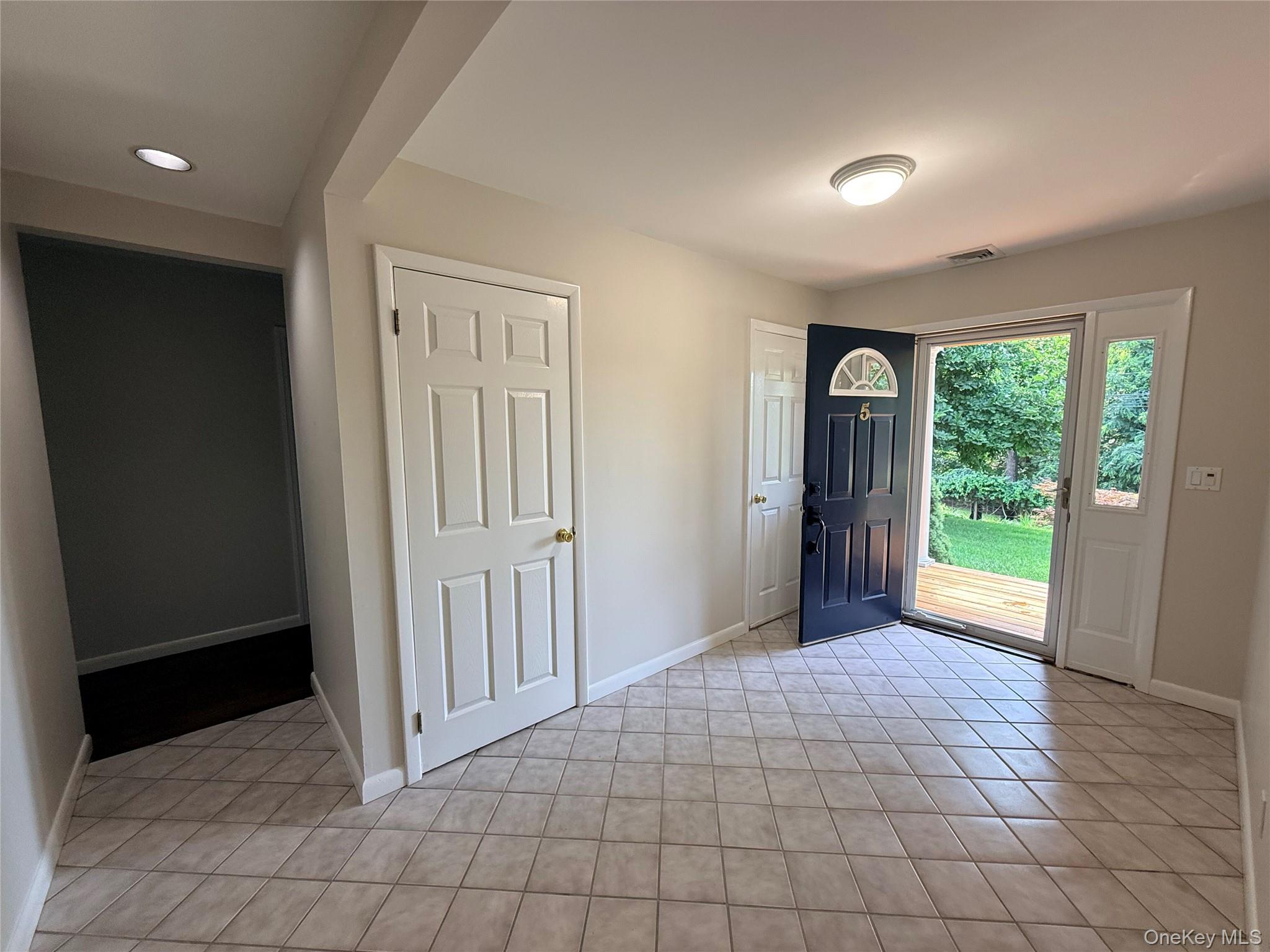5 Soundview Drive Property Photo 21