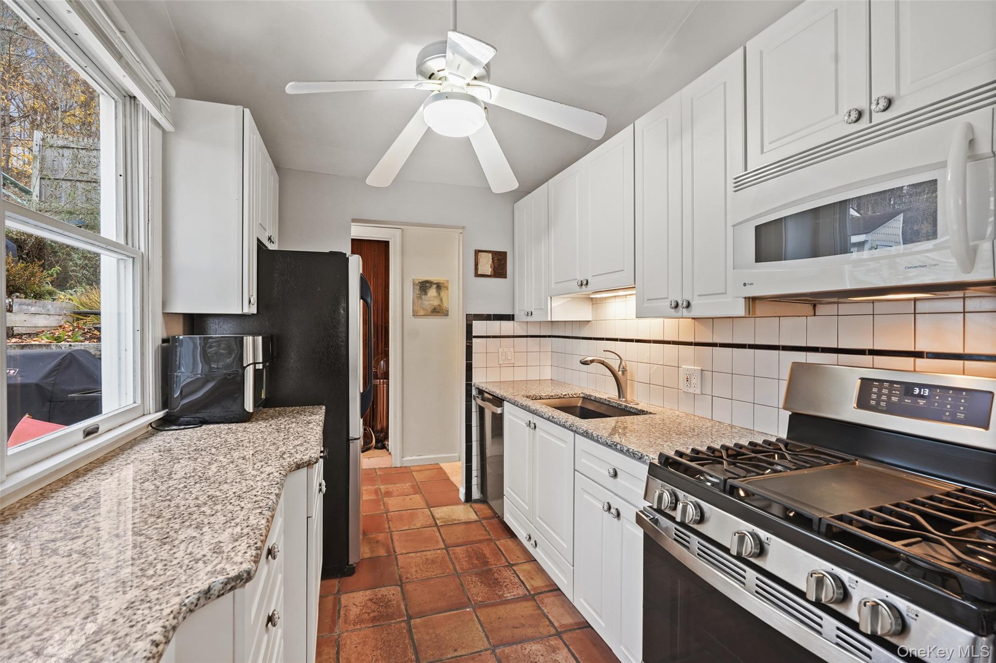 56 Vails Lakeshore Drive Property Photo 5
