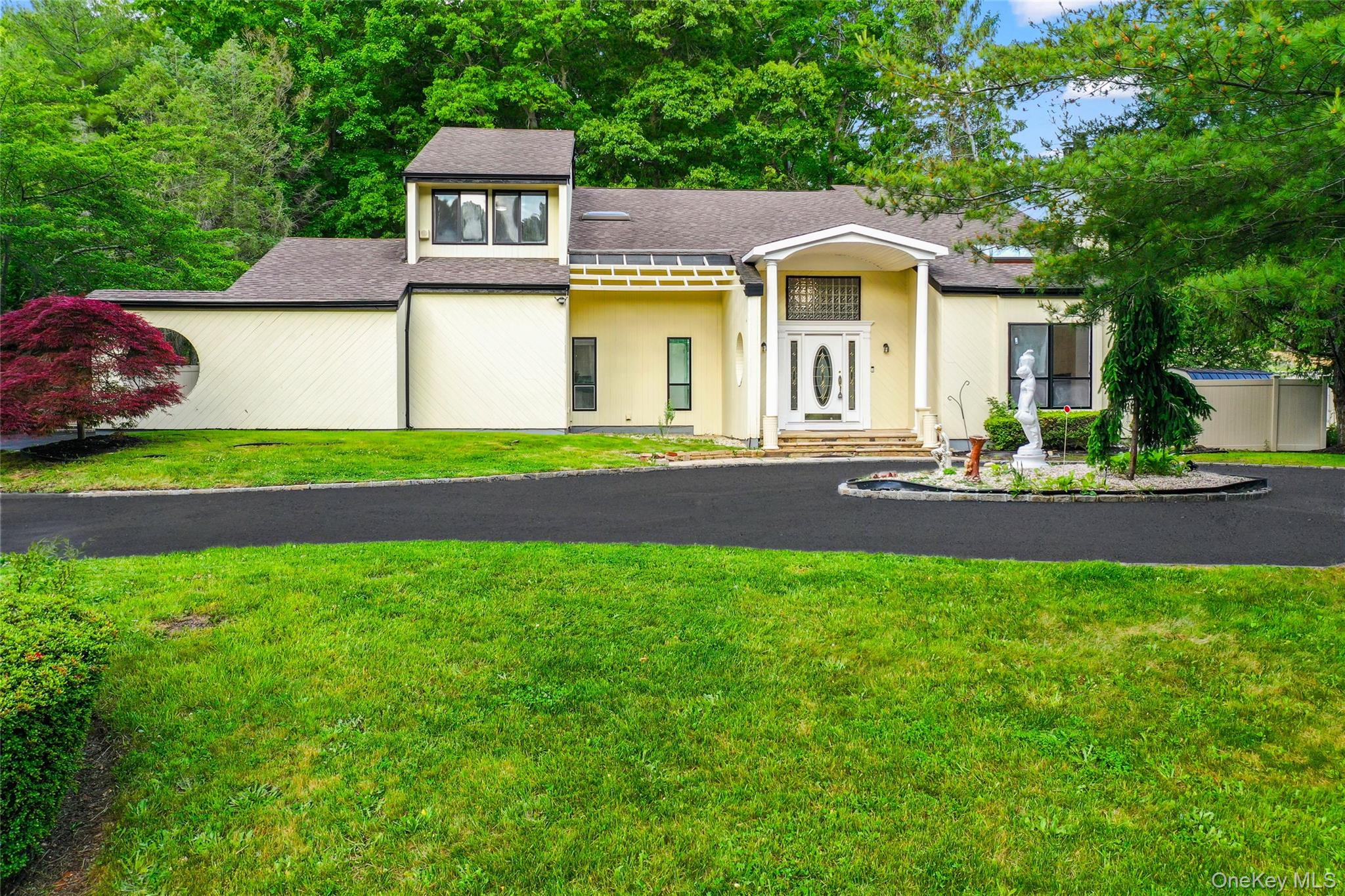 126 Bagatelle Road Property Photo 2