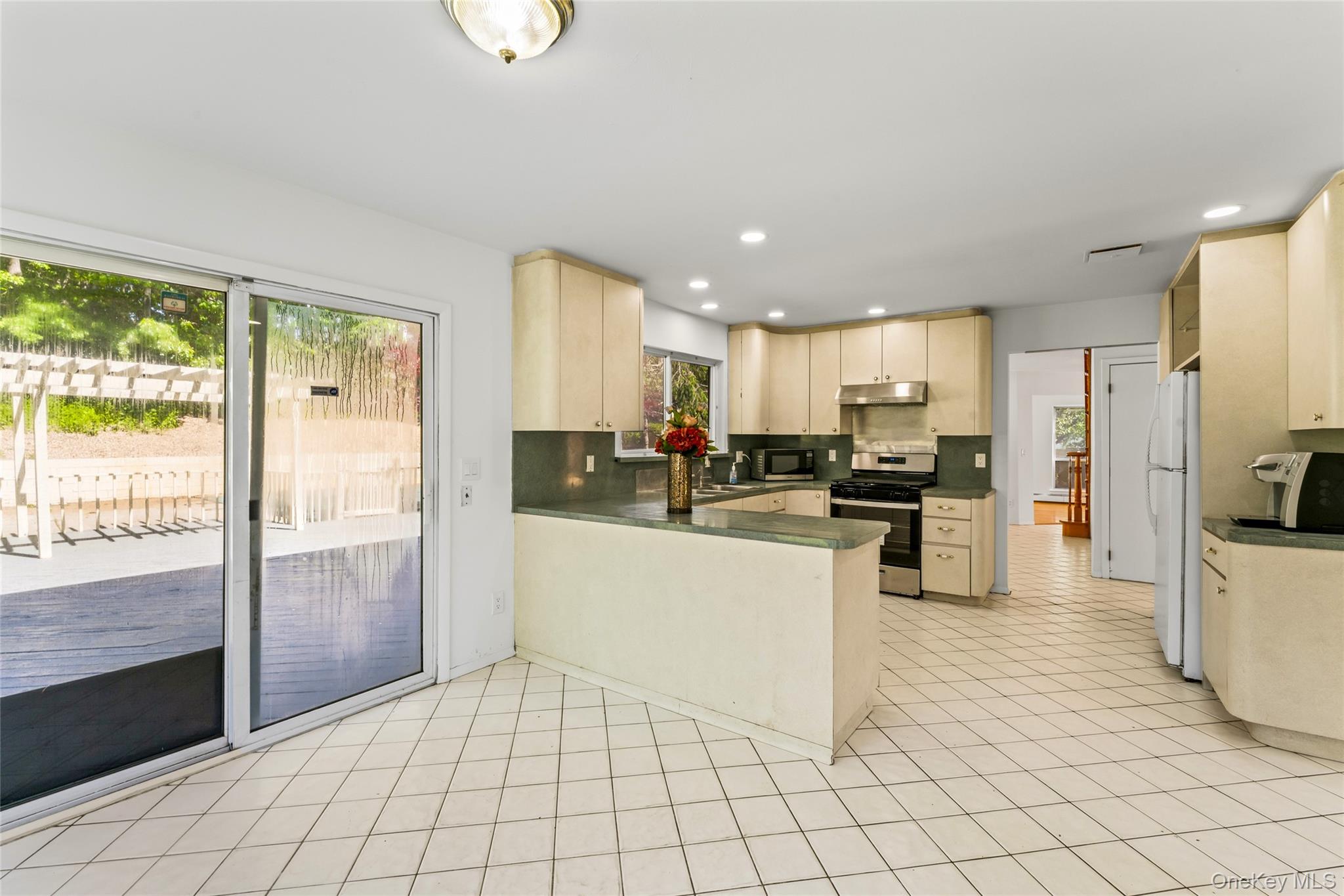 126 Bagatelle Road Property Photo 22
