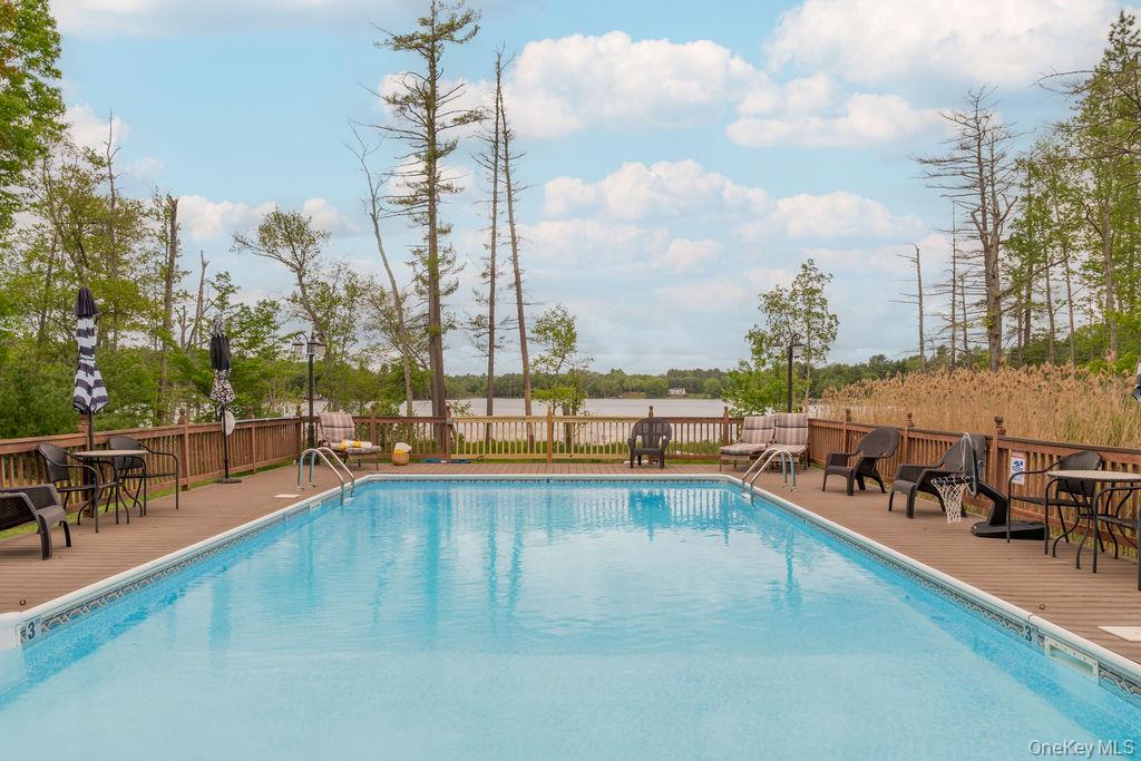 113 Airport Road Property Photo 2