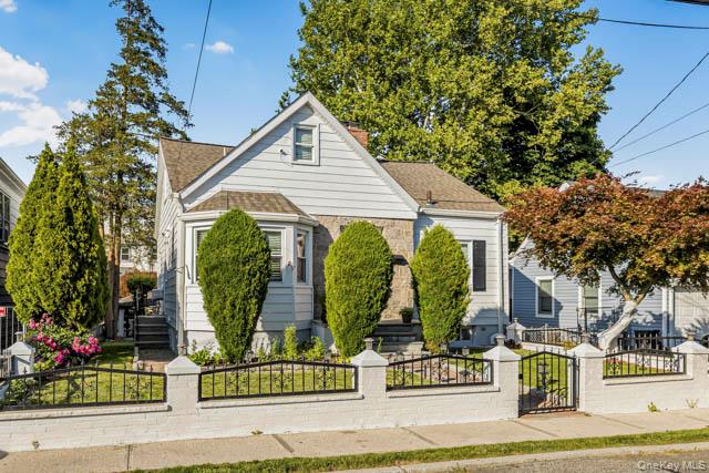 39 Nile Street Property Photo 4