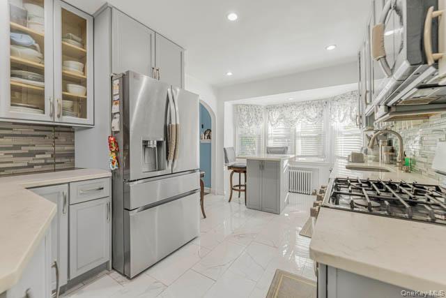 39 Nile Street Property Photo 8